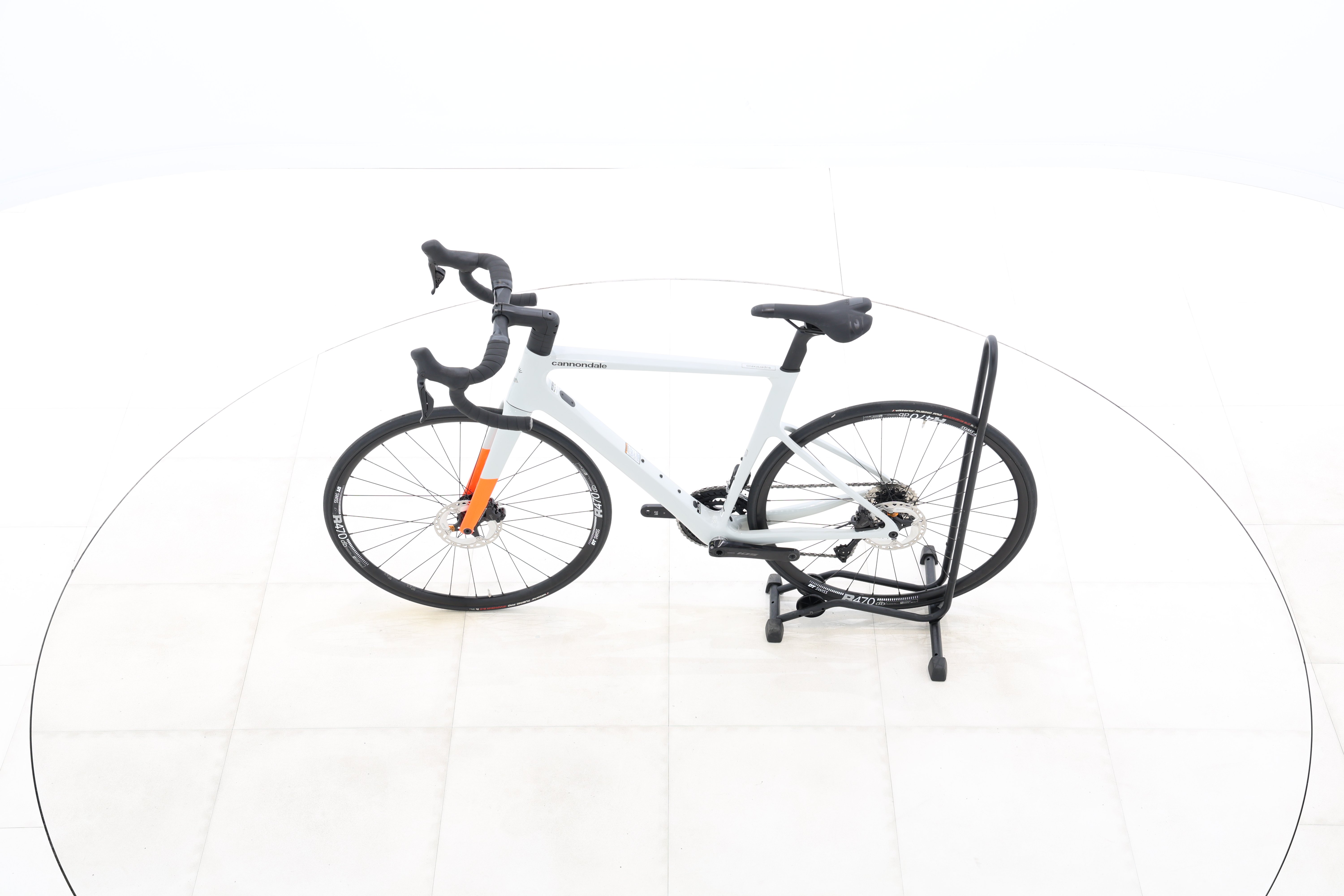 e9a7715d-6ae5-46f1-abb2-10a339b70447