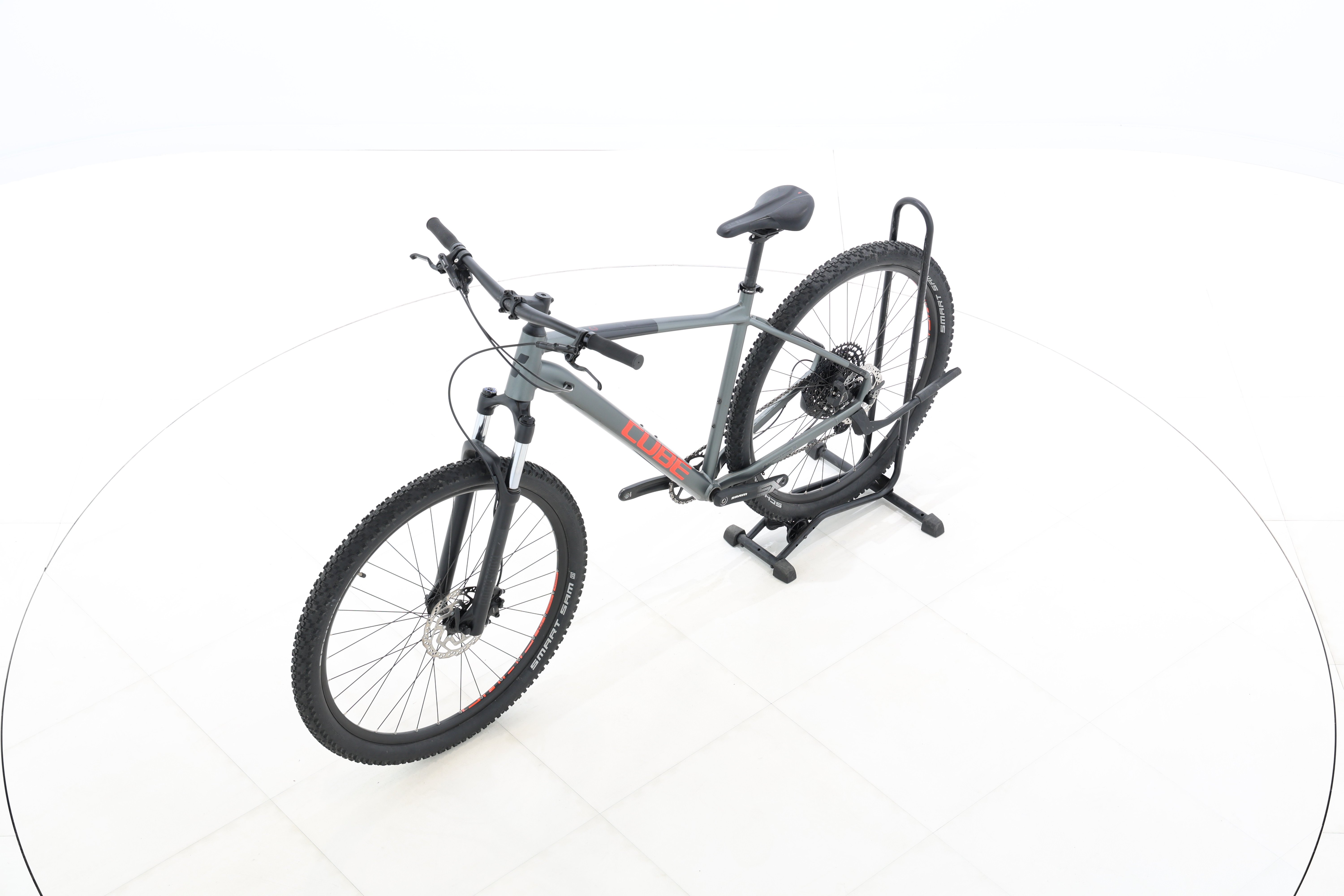 a8ca99bf-9beb-4f1d-9994-37fd3a0e77e0