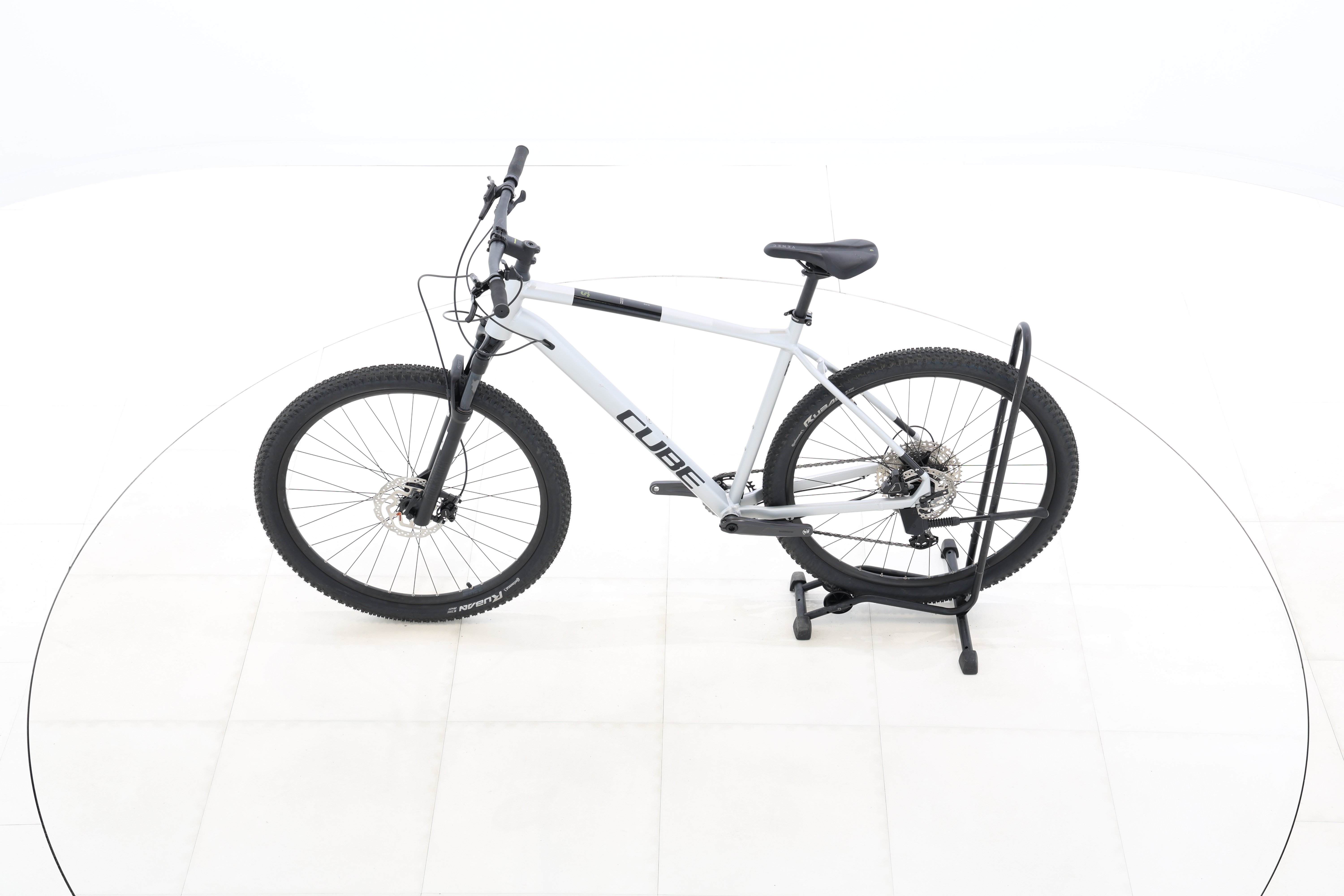 fbfb2628-749d-450e-bc2f-741ad67c8fb6