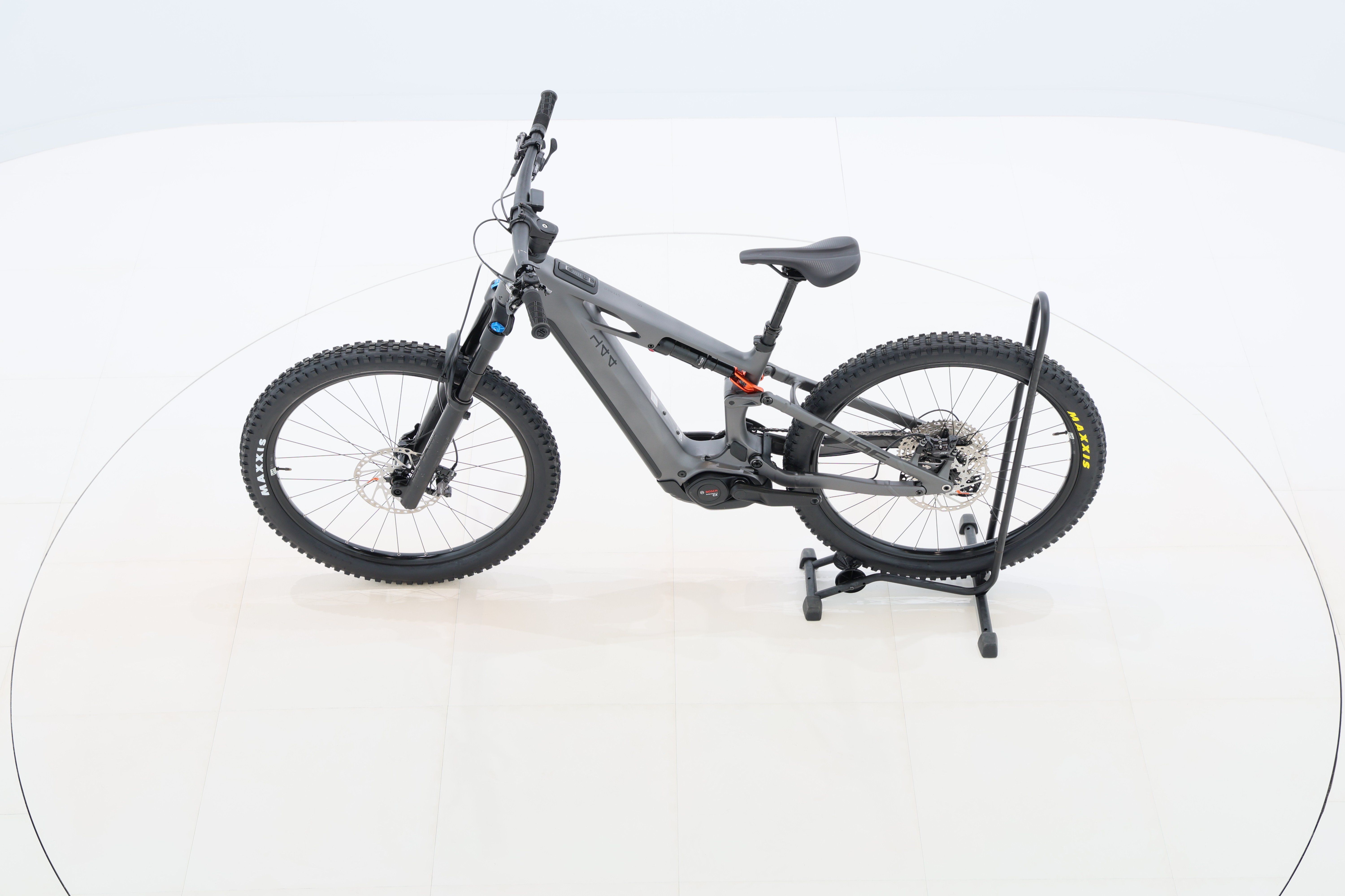 c5d1fa2b-db0b-49f8-afcd-fba8e88d1ce6