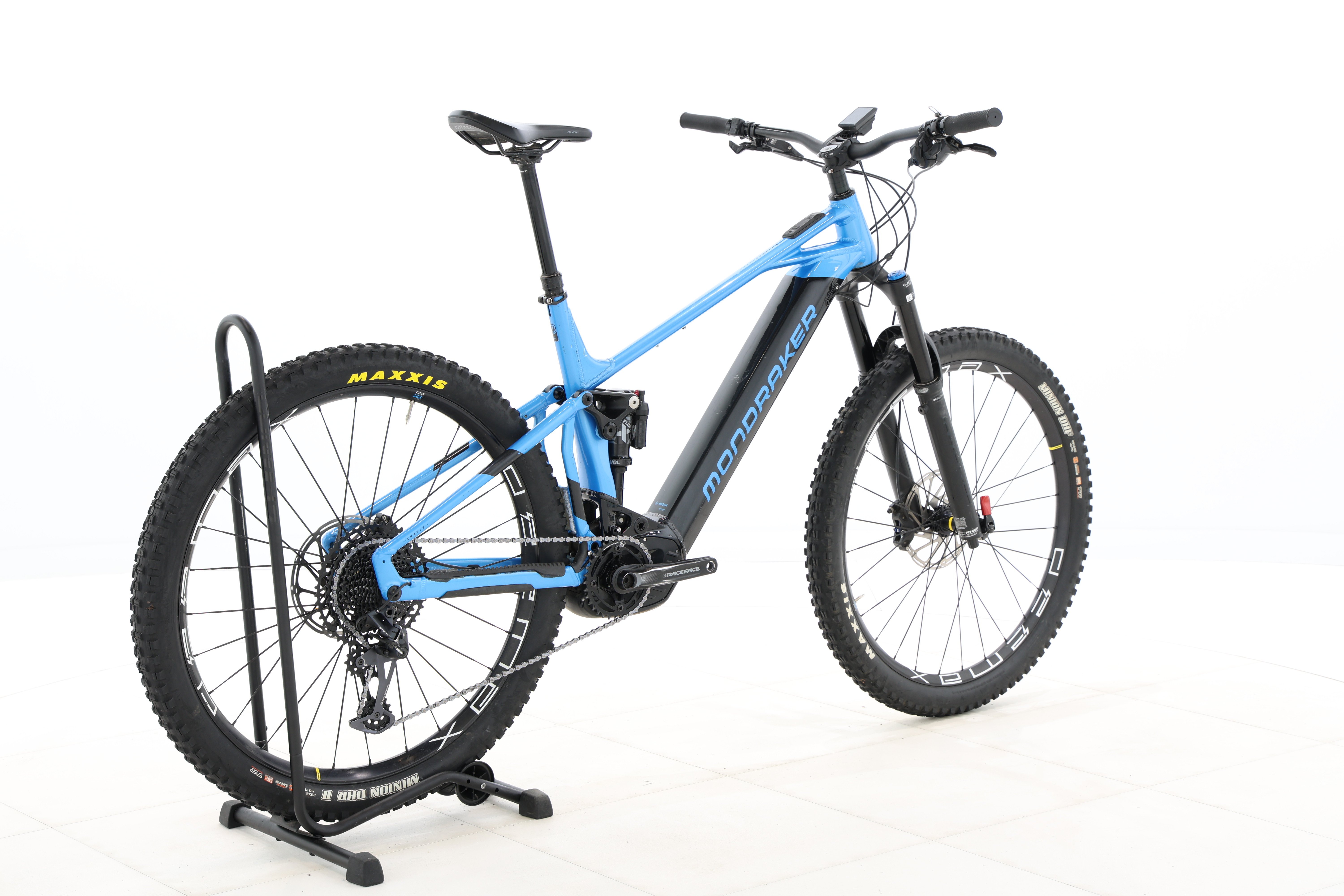 072f9e3f-316f-4c8d-8a1a-eefaa3d5b5d5