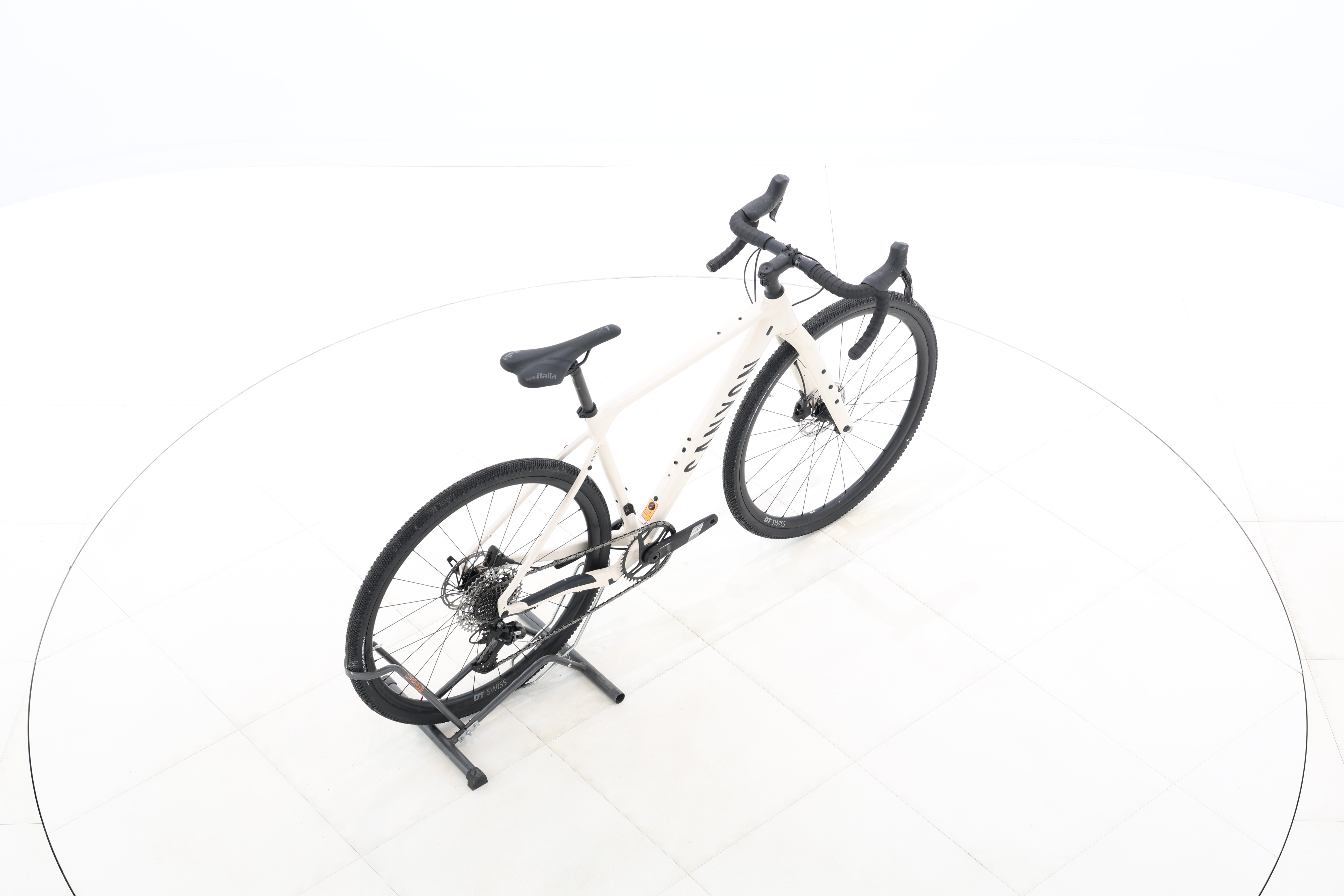 d5772c23-975f-4527-819a-e658be249d38