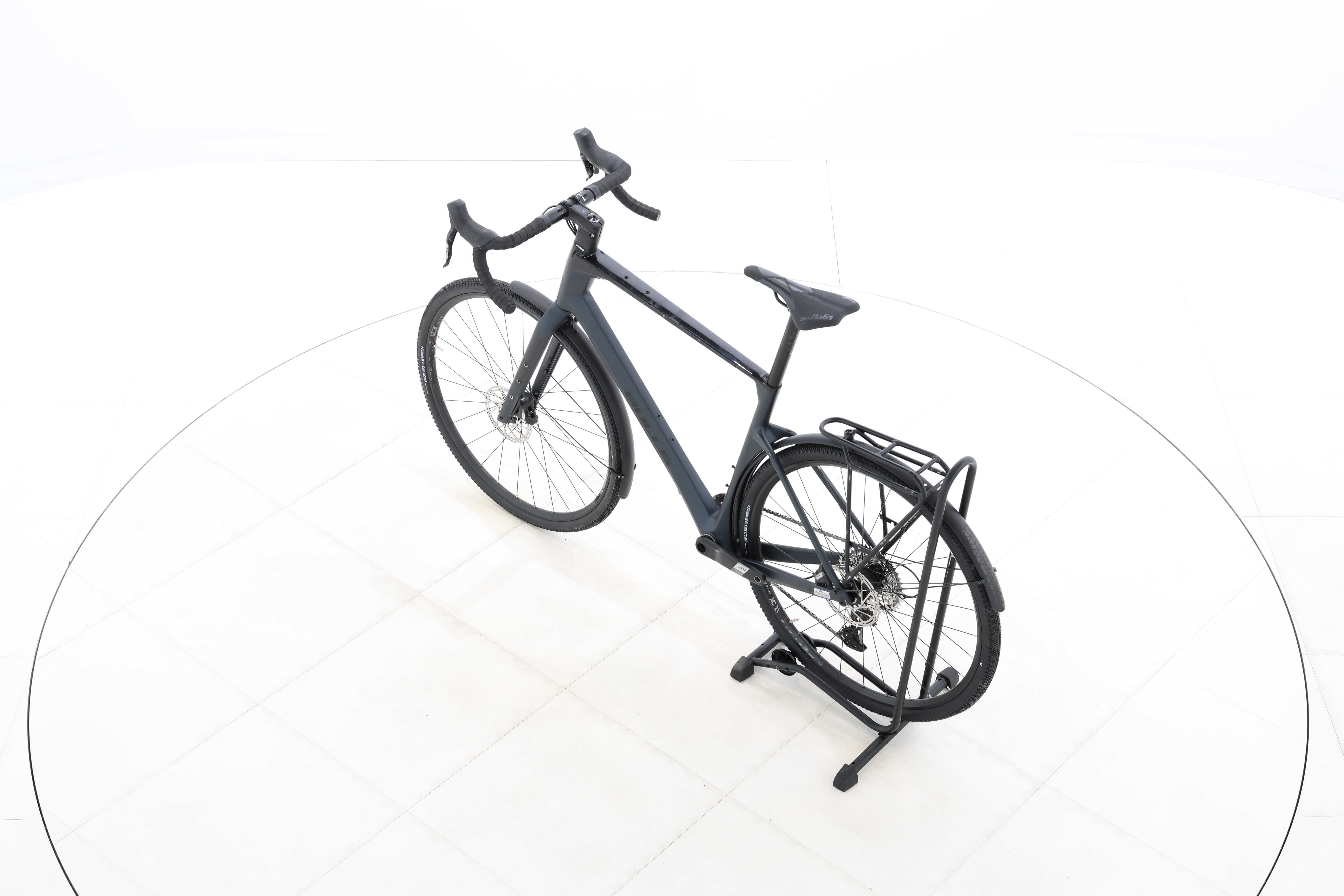 a19eeeb9-4940-41e4-907d-2818155aa6d0