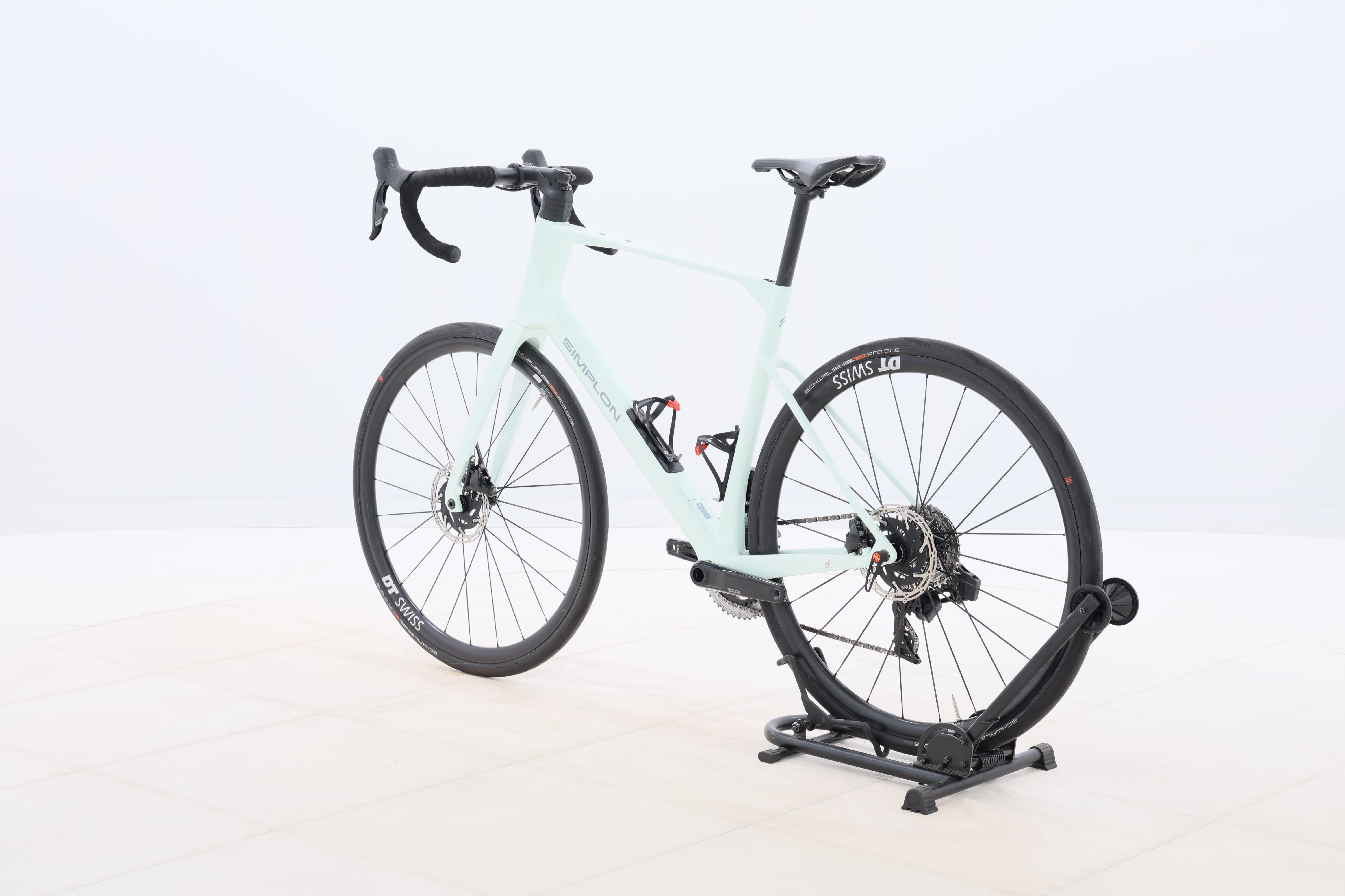 84f86be9-c3c2-4678-a364-69540df70f08