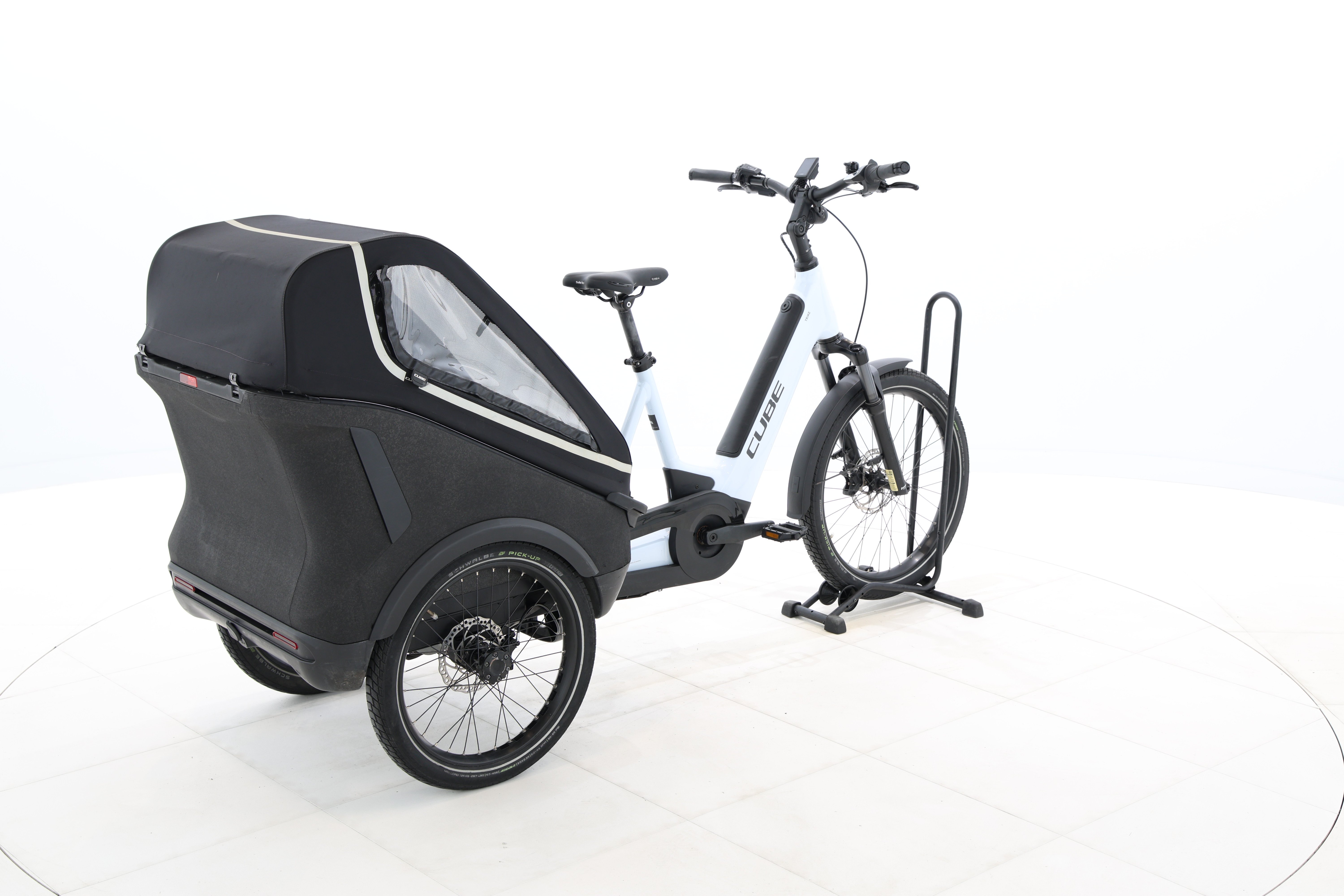 6fb7751f-82d4-470a-a0d8-8eb272616049