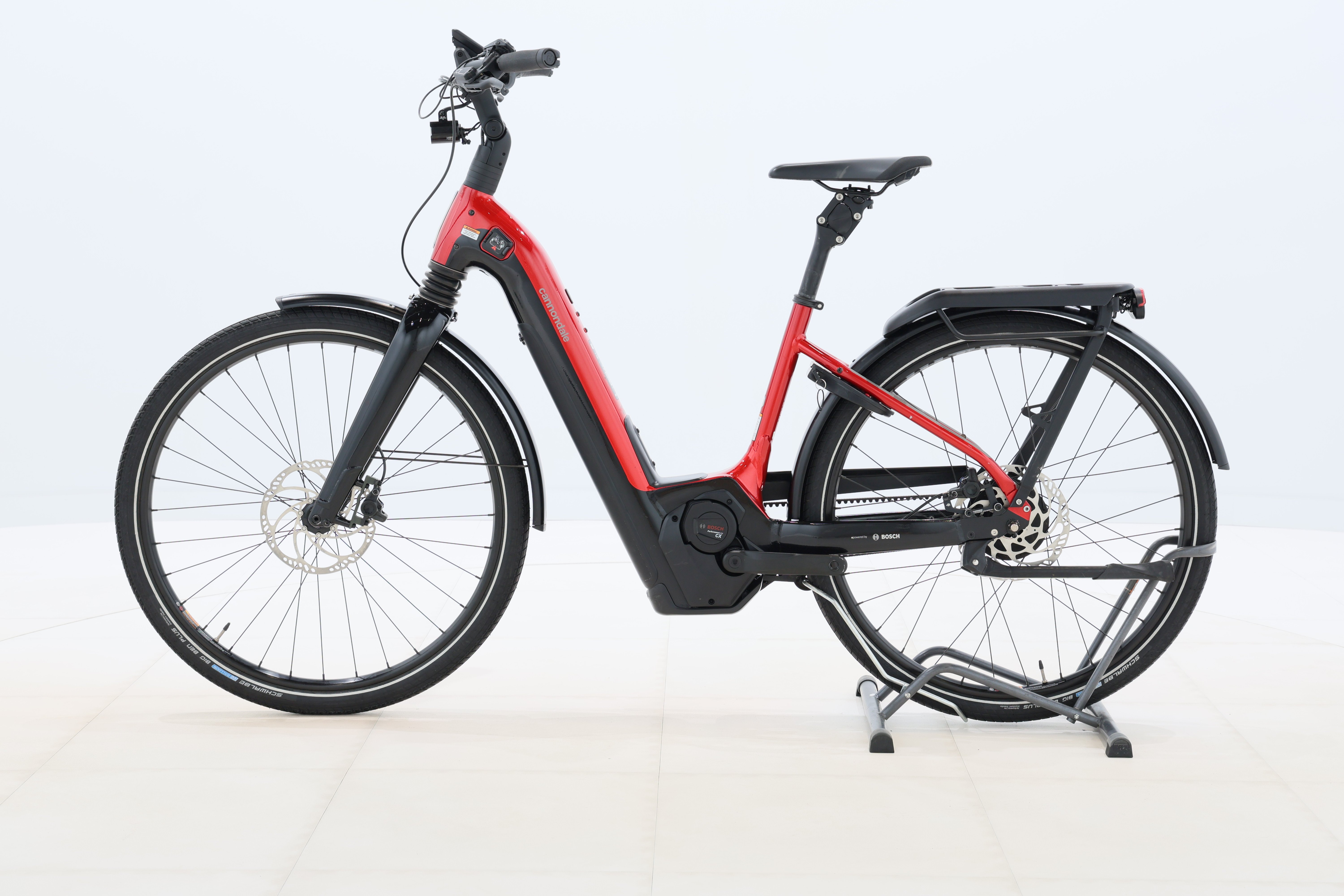 f64991c3-4f8d-43a8-b054-dc8ec8c65096