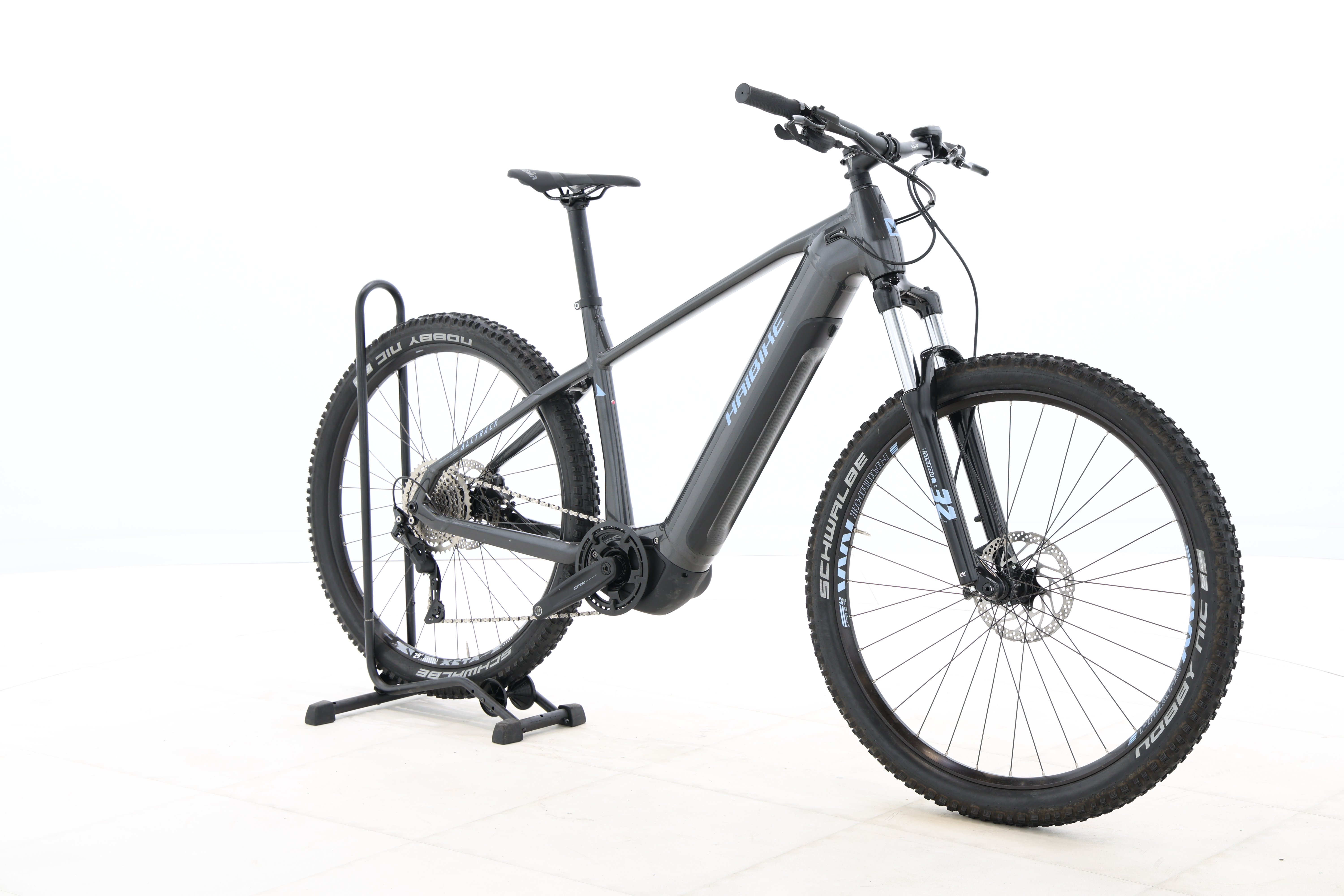 a10c5602-823c-4439-ad24-4a2d6a95710a