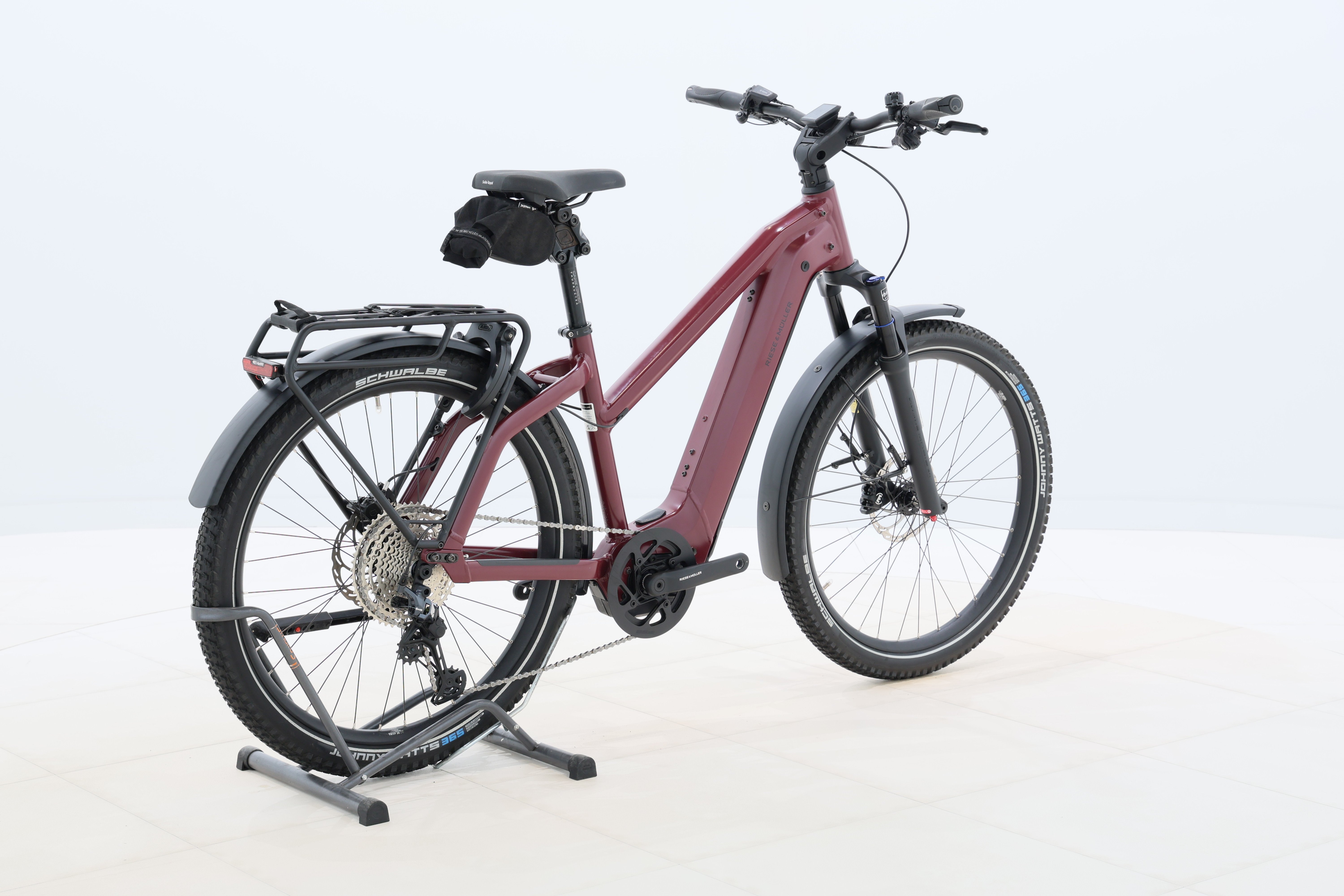 053ccdd5-09af-46e1-bc44-481741d10c10