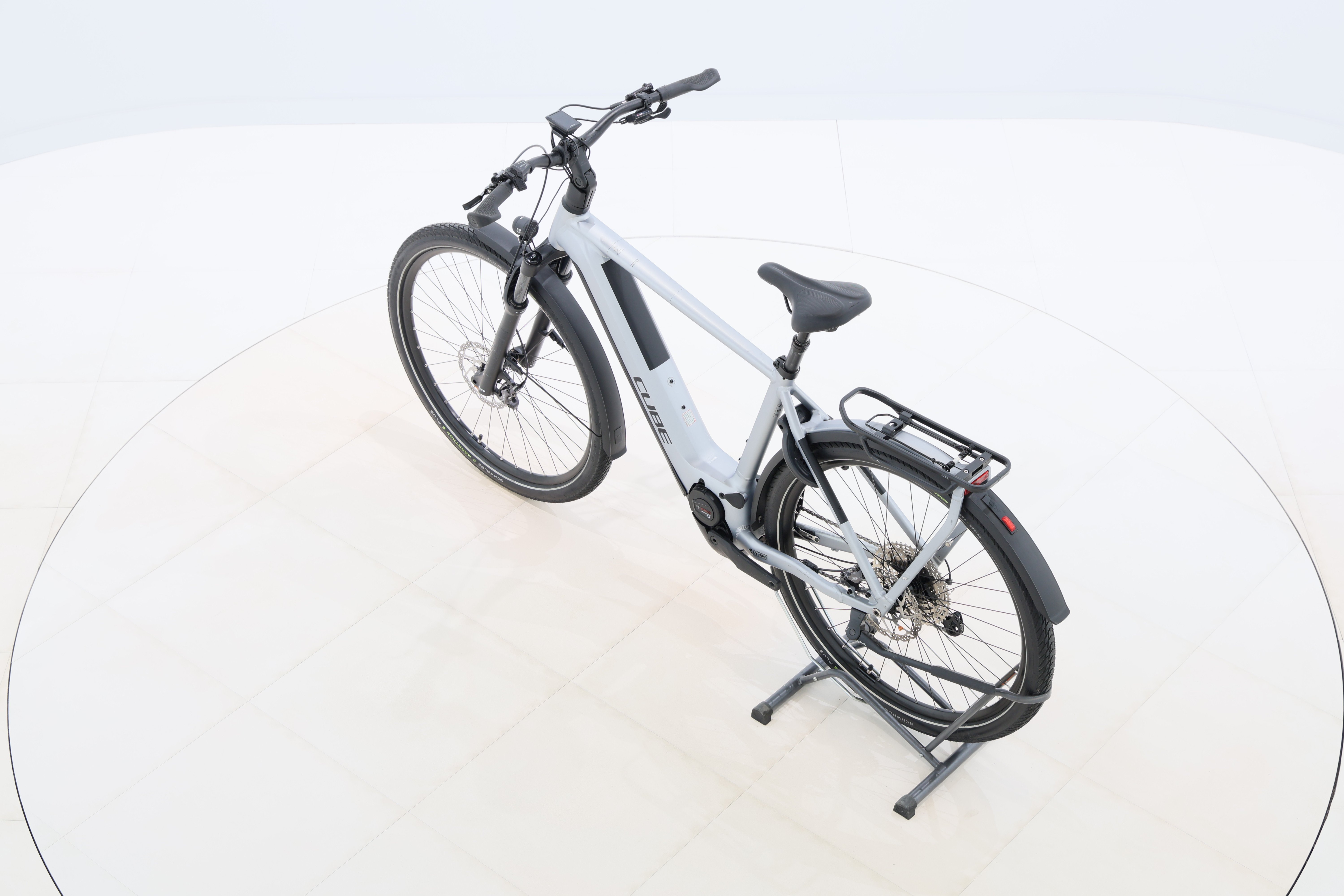 a706e725-8eef-466b-a077-46df5393085e