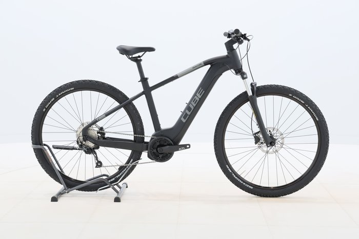 Cube REACTION HYBRID PERFORMANCE 625 2023