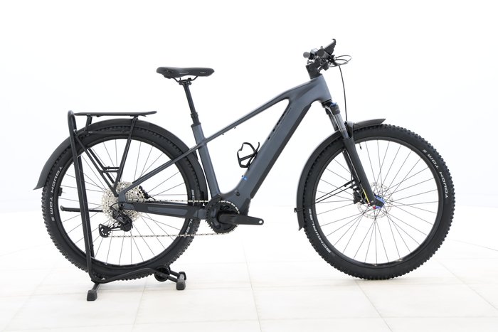 Cube Reaction Hybrid Pro 800 2025