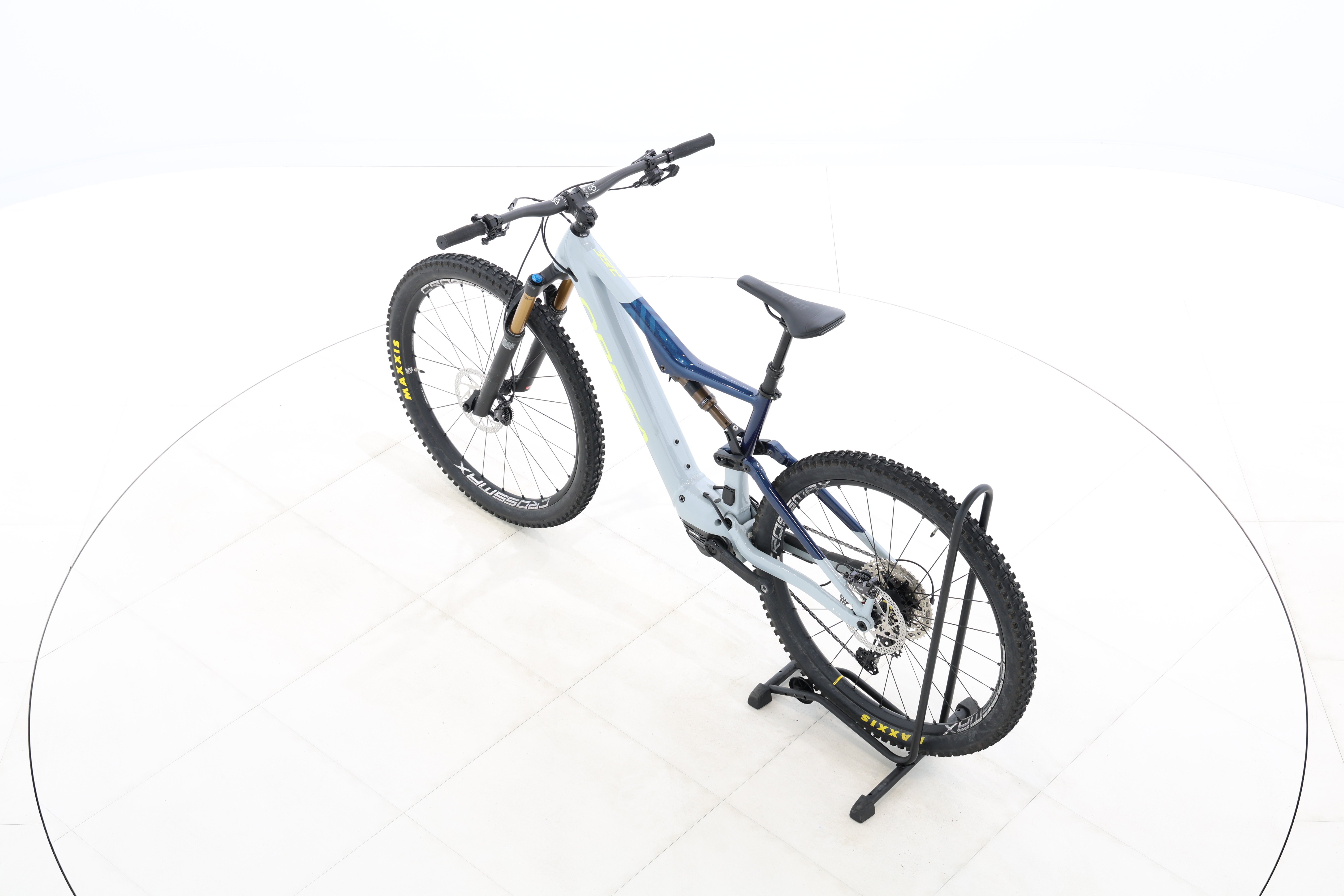 f31ef324-6063-4f0a-9b3a-18b7ab0167c0