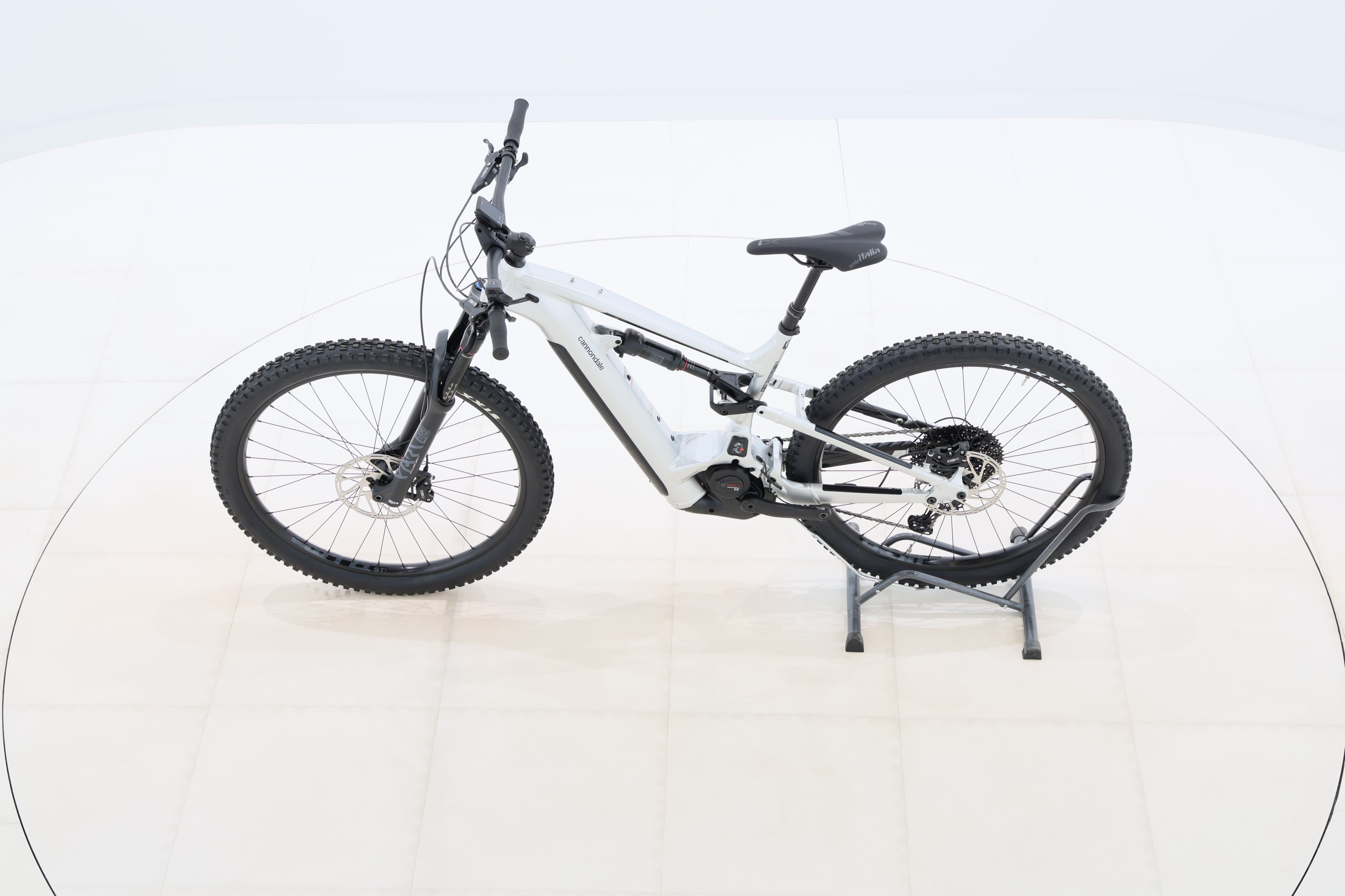 eedfb67d-a067-477f-a00f-ed73256b8afb