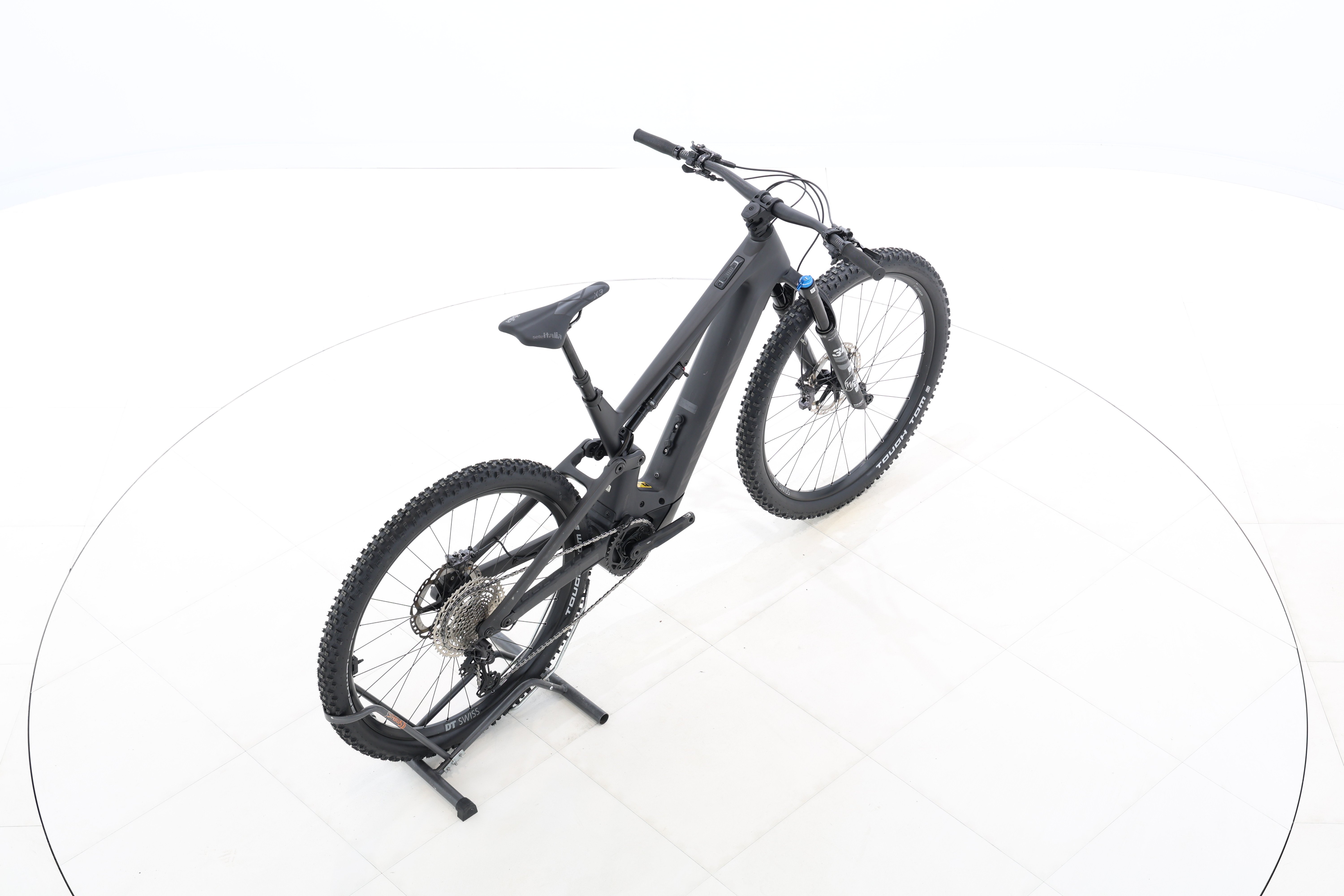 e5cb173a-d9fe-47ca-89c8-ca0ee2c2fcb0