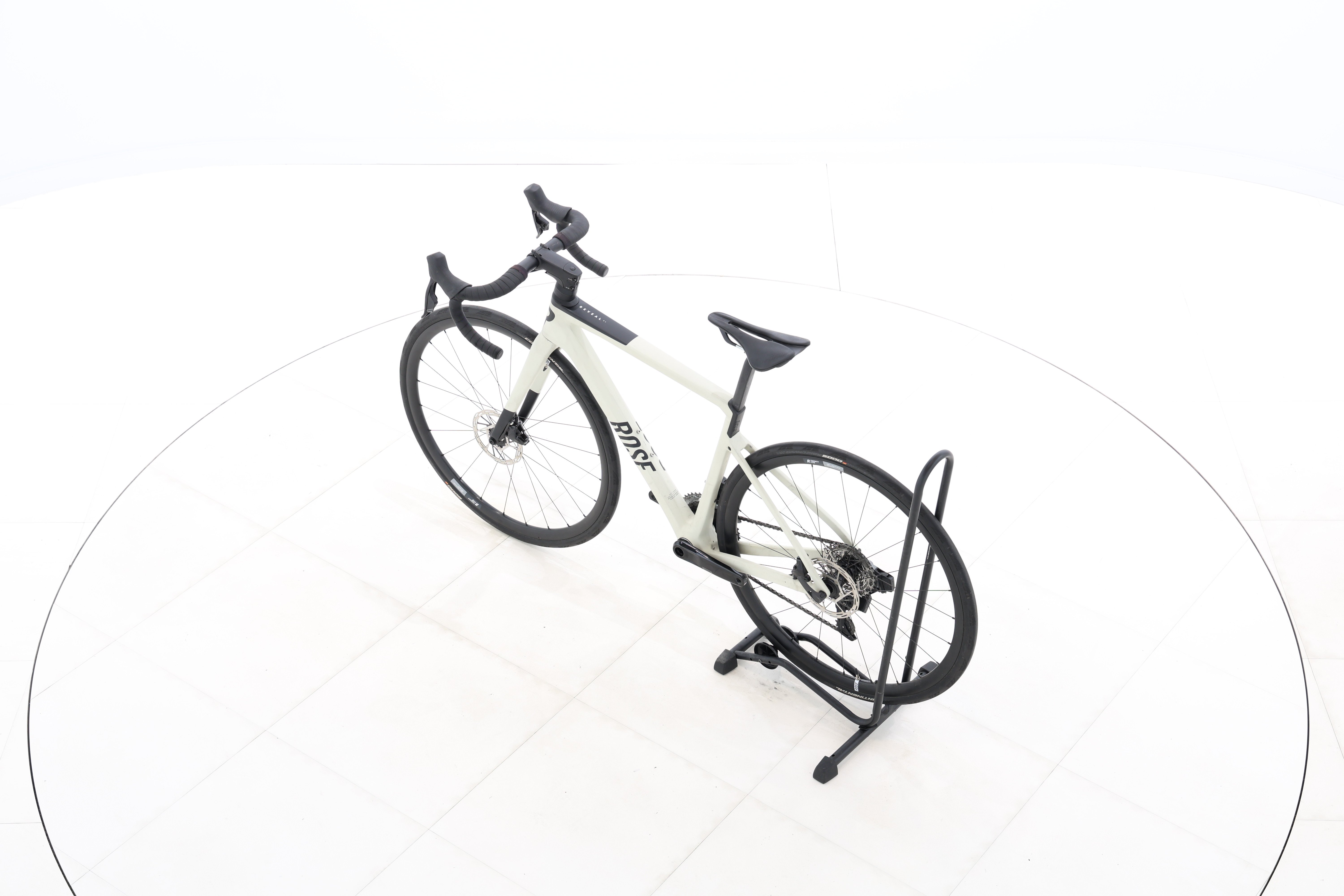 d8059127-4d83-4e7b-bc2e-53ba25d8e8db