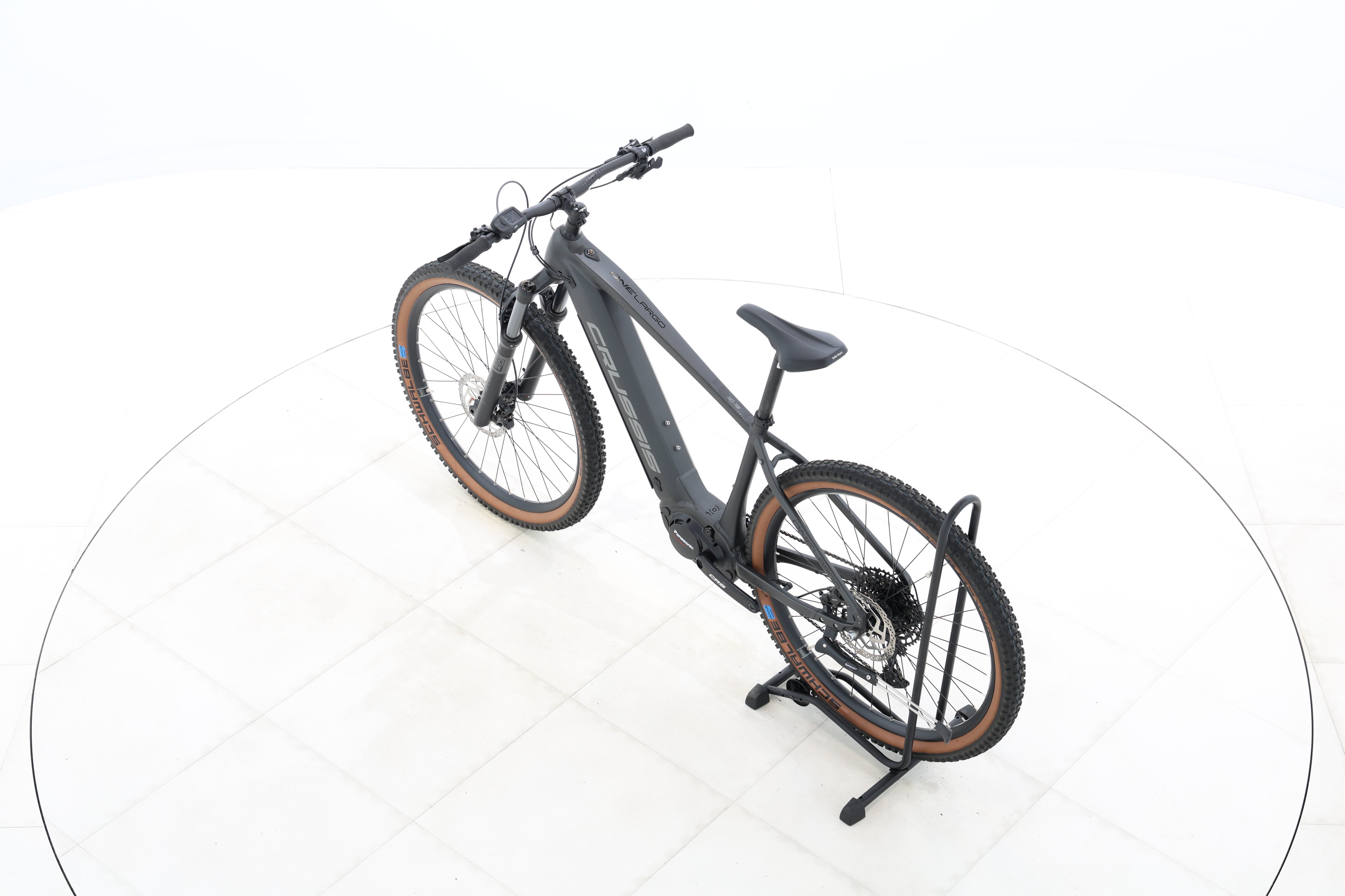 efef0fe9-0dbf-4edb-8418-839f6070c03a