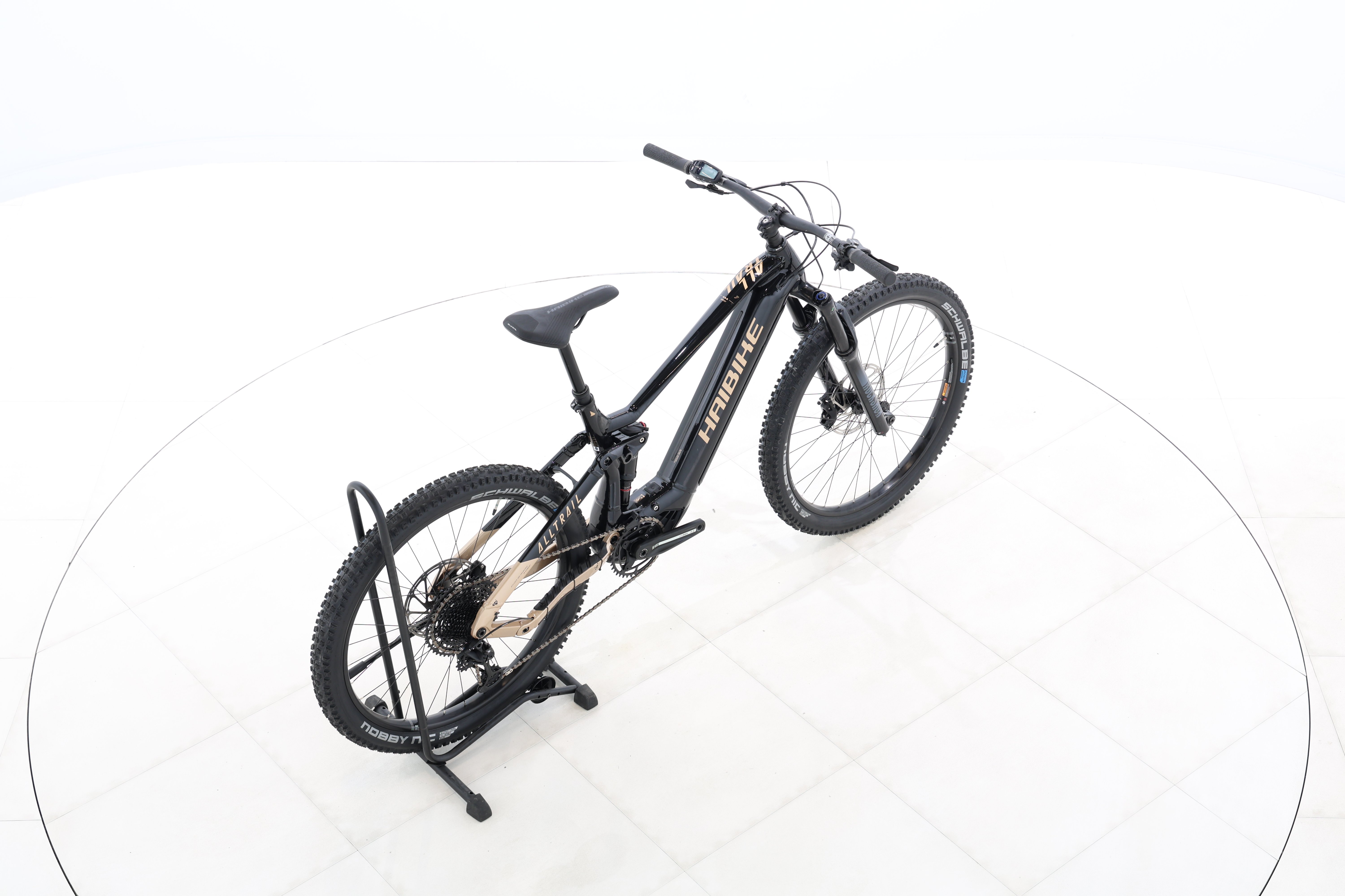 c207da6f-6485-4eb4-86e7-0e5790a6193c