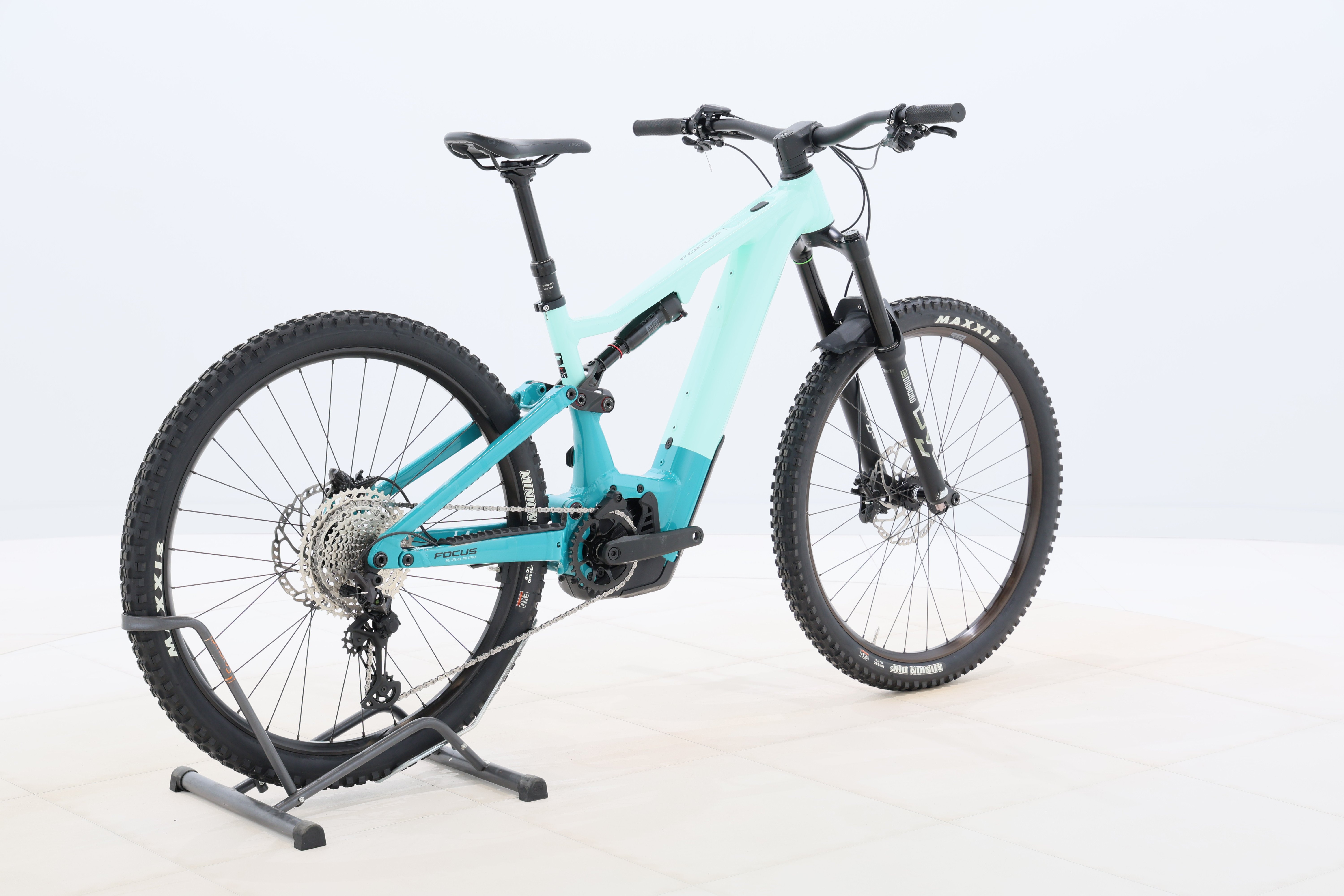 86ef4d51-f6b7-49e0-b518-52513dee0a04