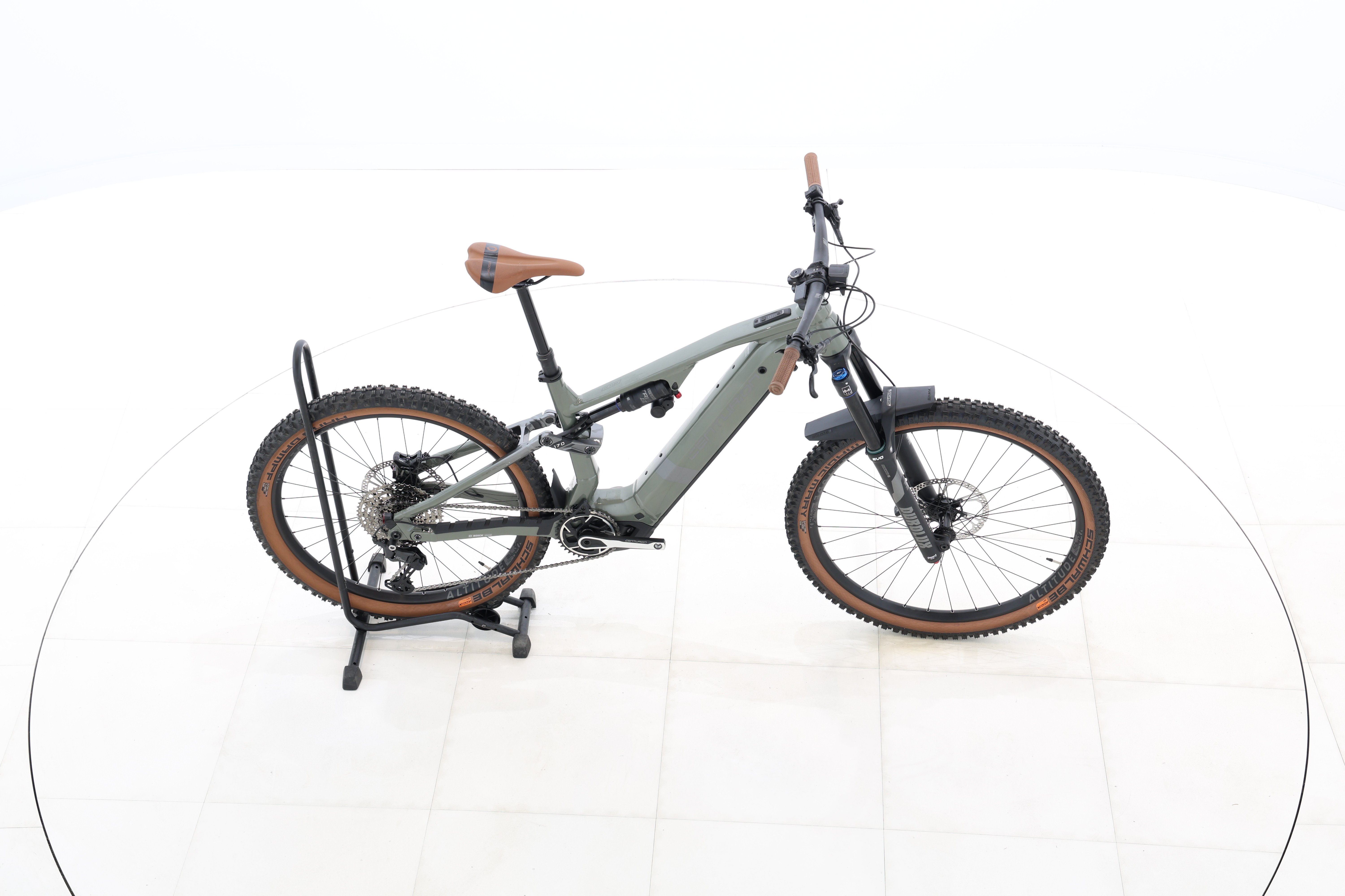 a42c325a-02db-428d-bf95-a39ca9688714