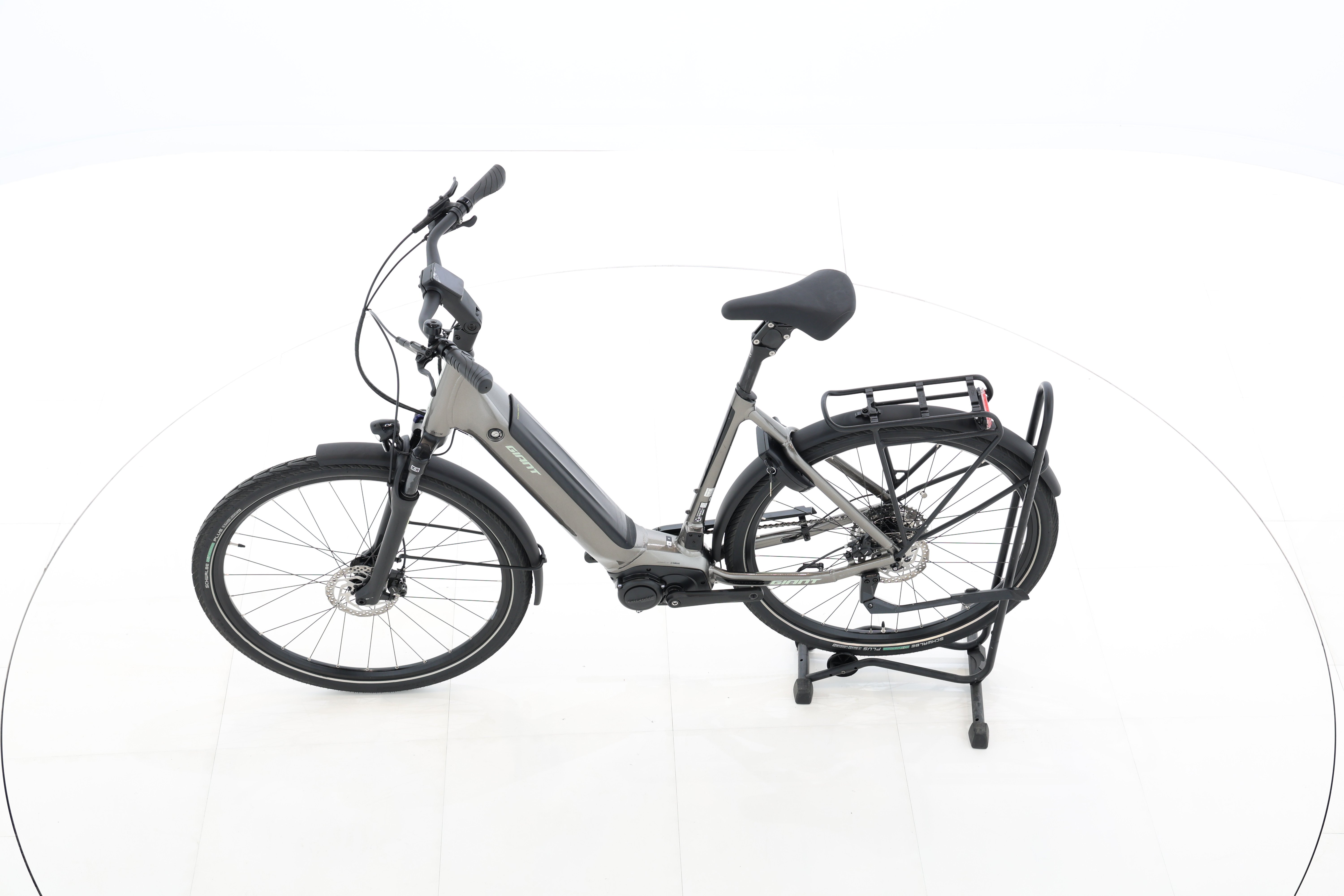 aa6f798b-e5f7-4026-af16-30f26db2adee