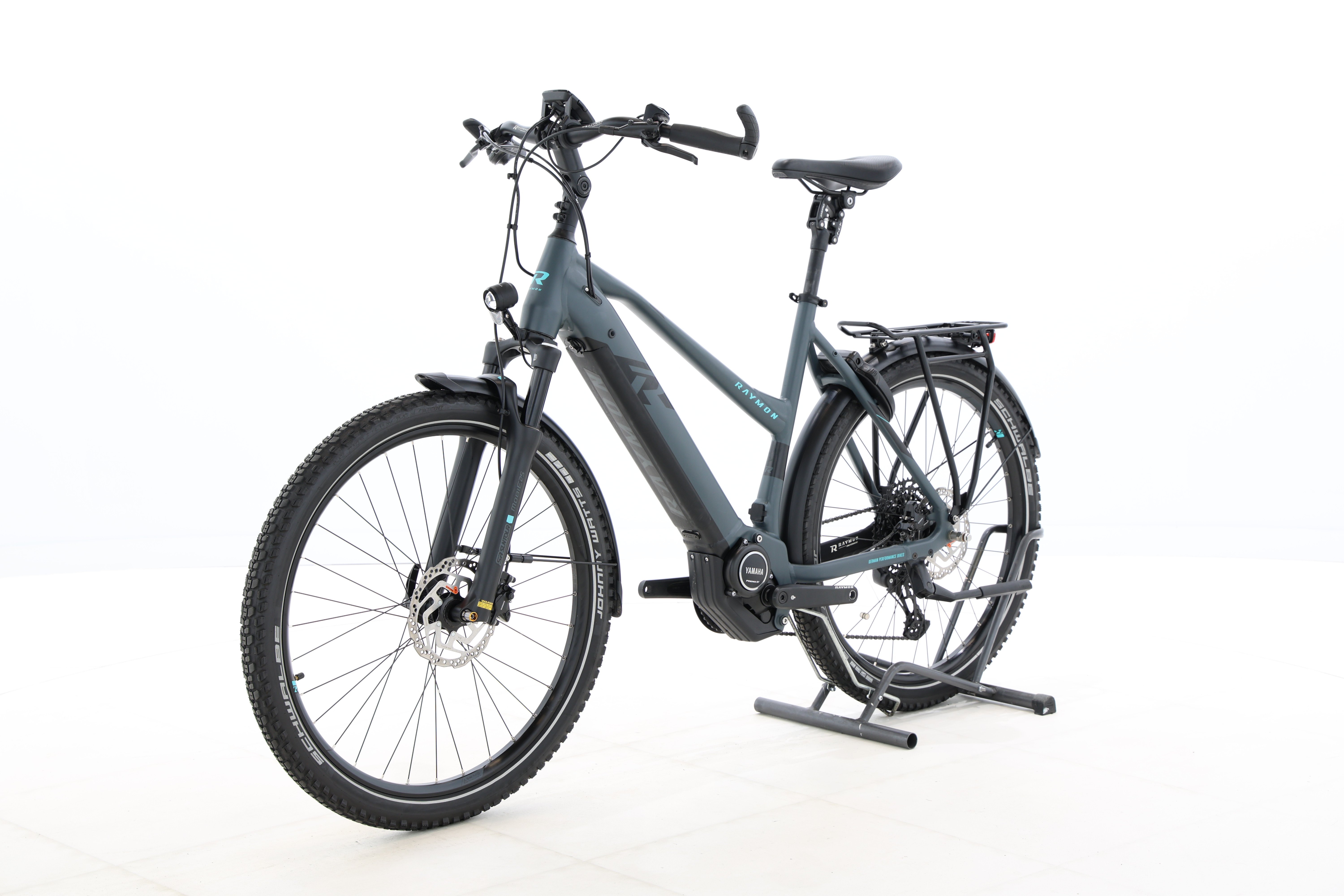 f9a24cf5-1bcf-4768-ab2c-f69fc65c4518