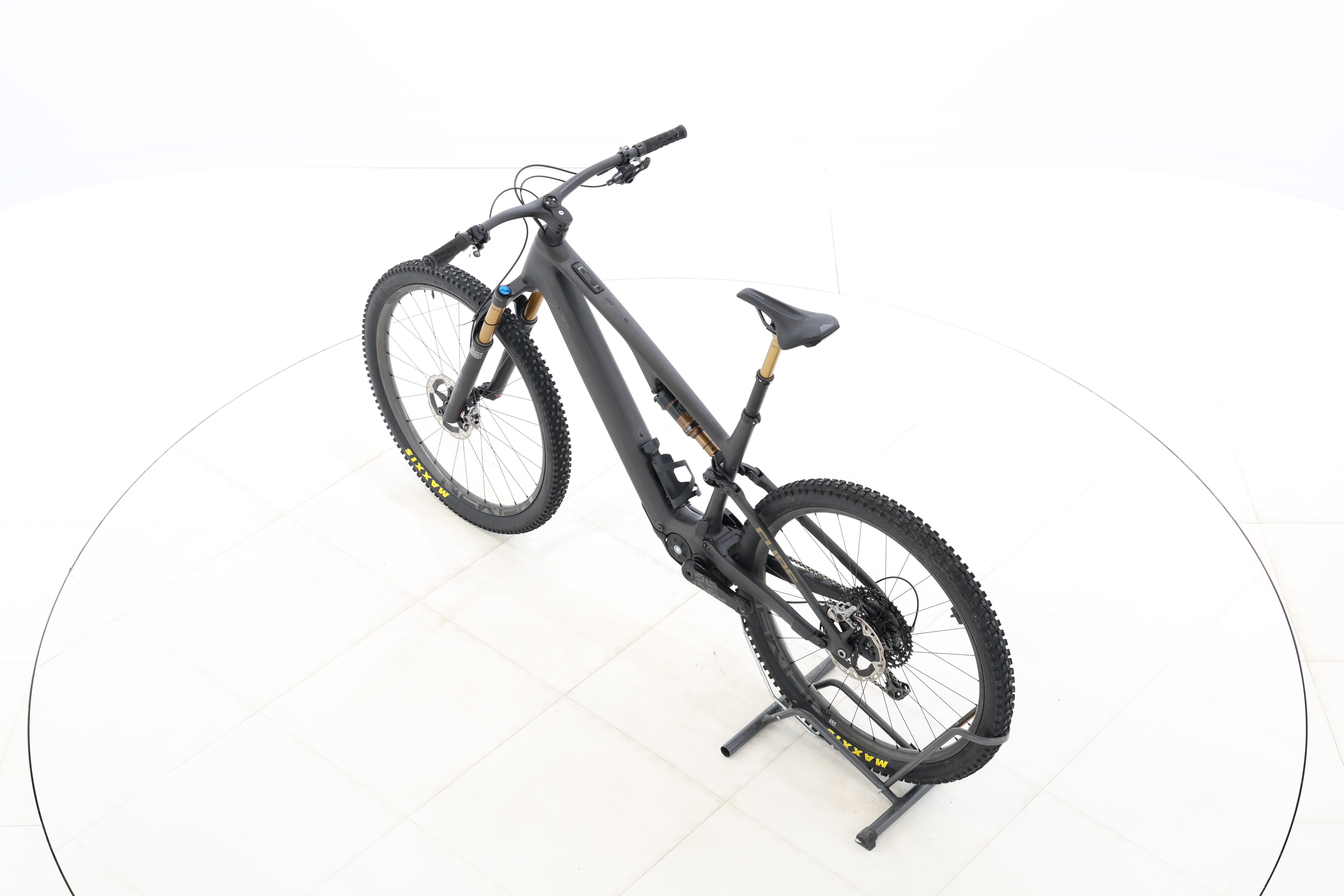 6bdac78b-0f44-4901-9109-e7abf123ad17