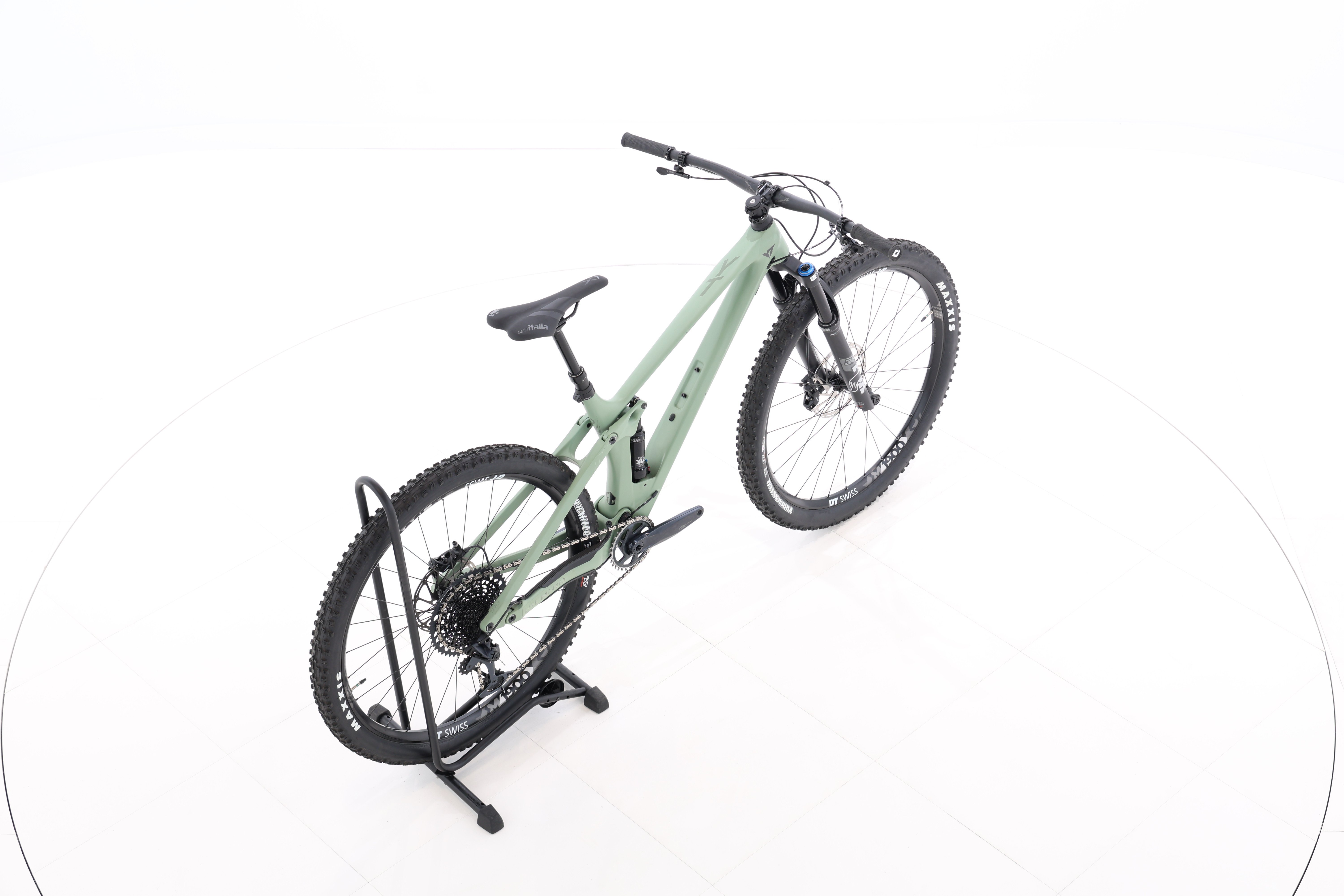 9bc1f594-db0a-46ca-a866-4f4d2f62d64b