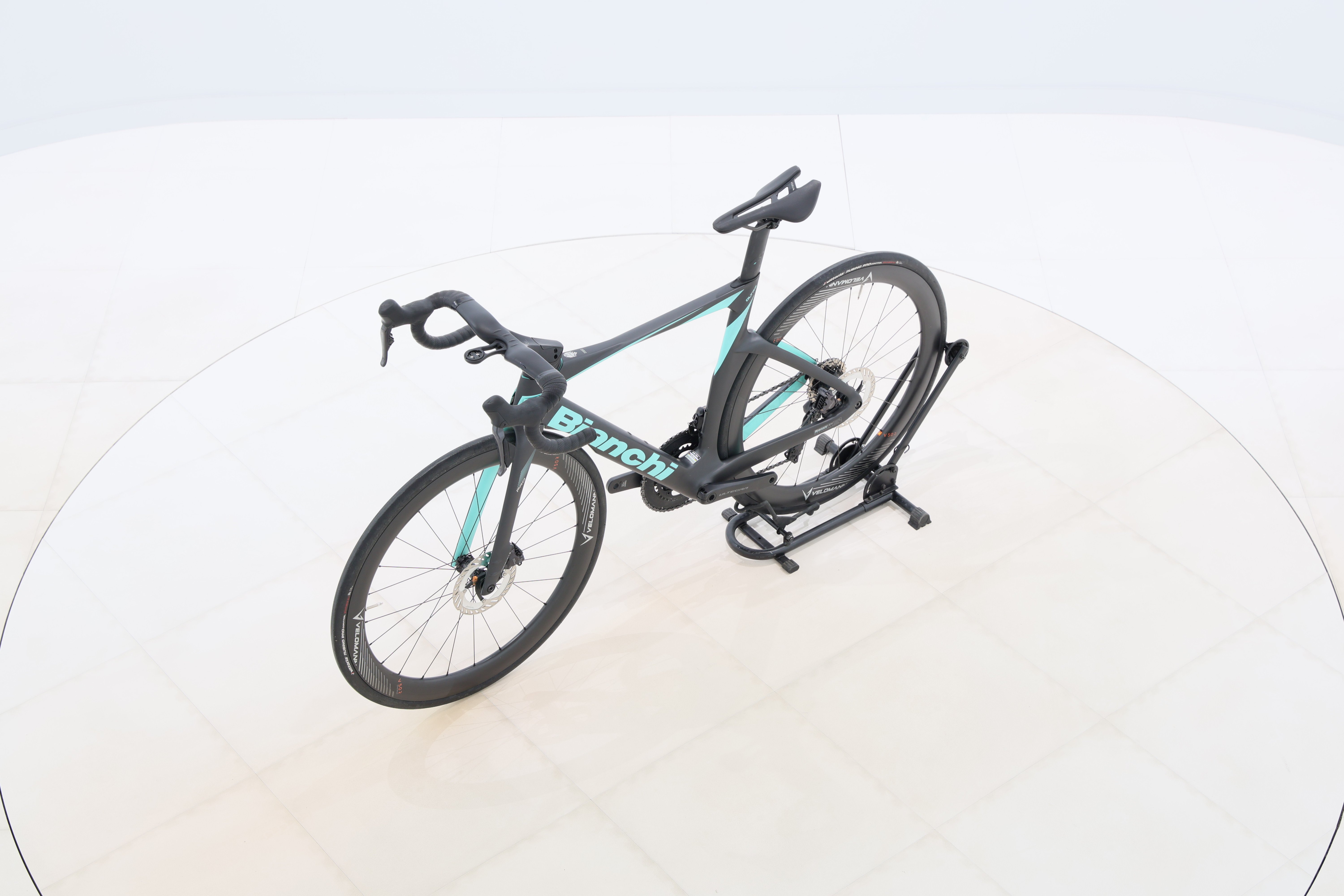 eb0dfd76-c541-414d-9980-778a9edd6ad3