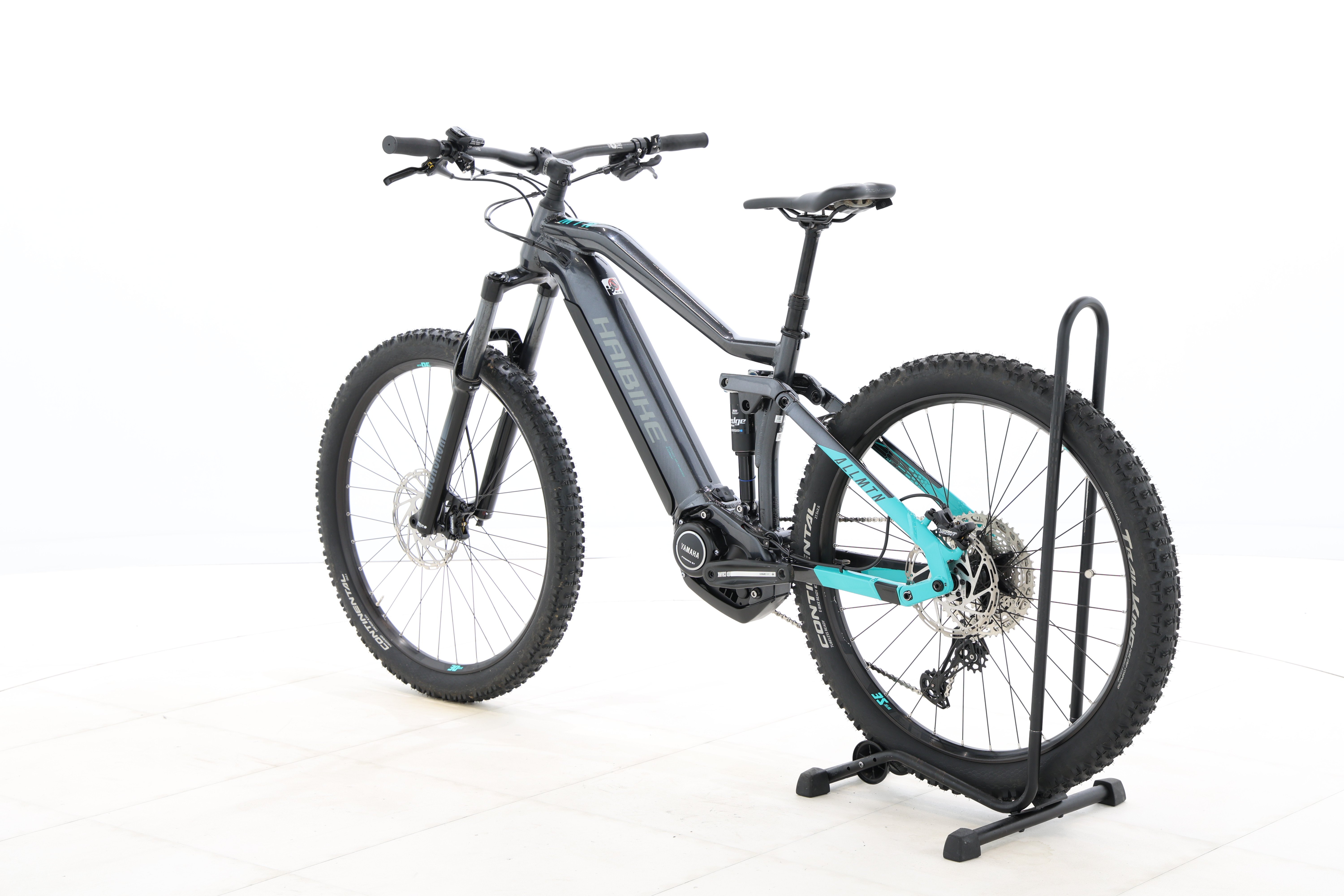 72b8c915-e954-4dec-8e7d-c94a8b29455b