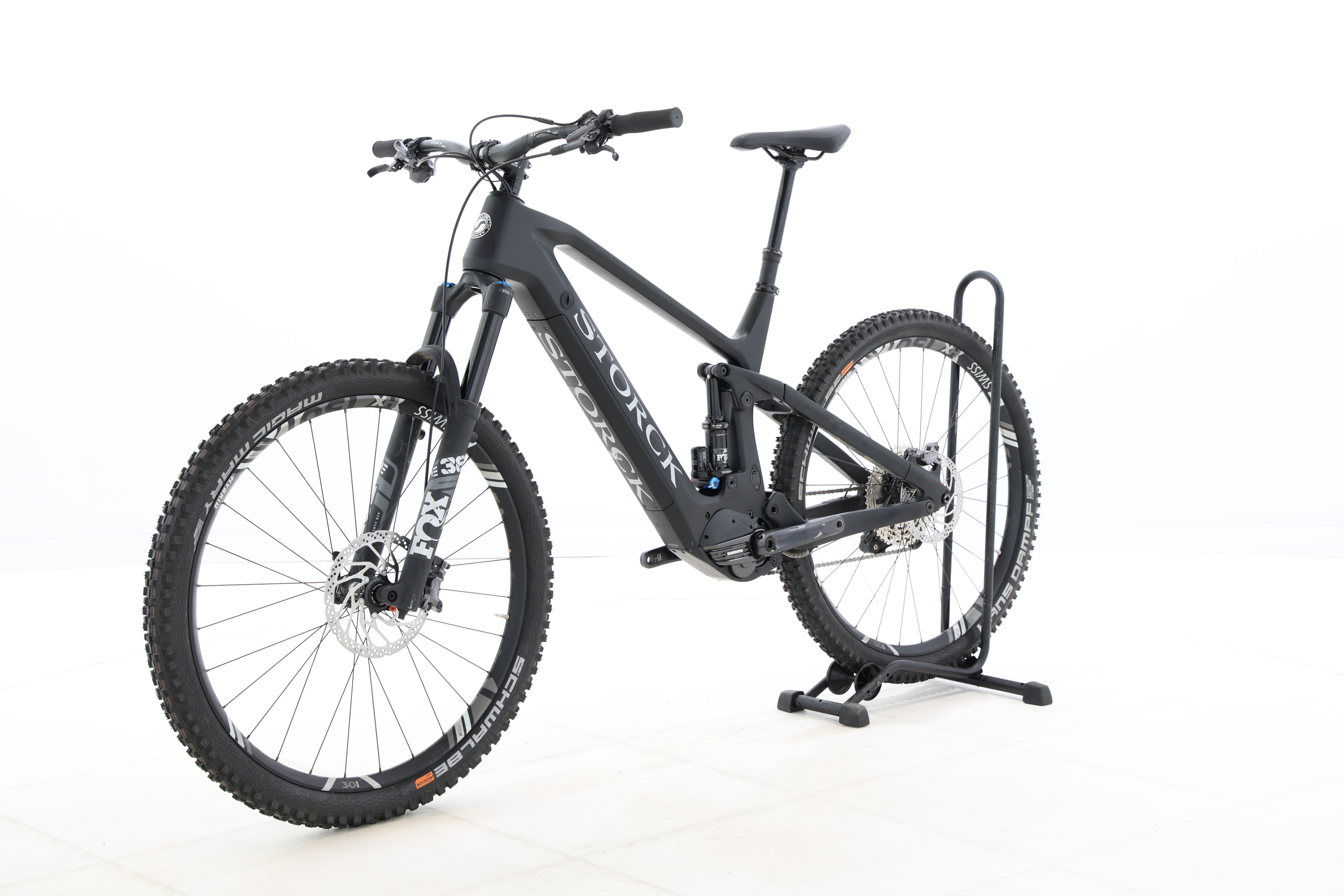 ae0a2f9b-c893-42fa-8455-3cba8fb6a497