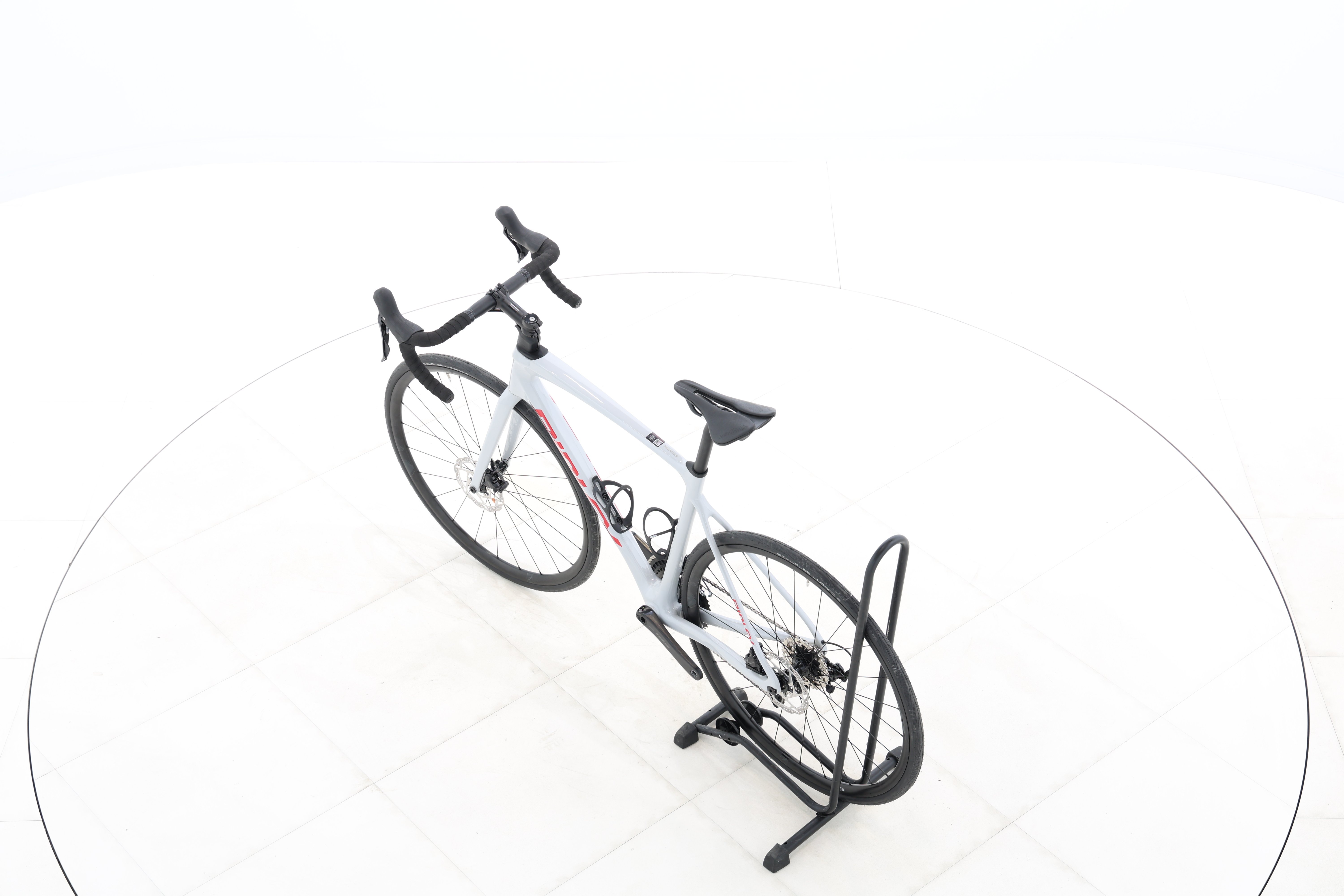 e6806087-27f5-4136-a994-2cb5cf8a9473