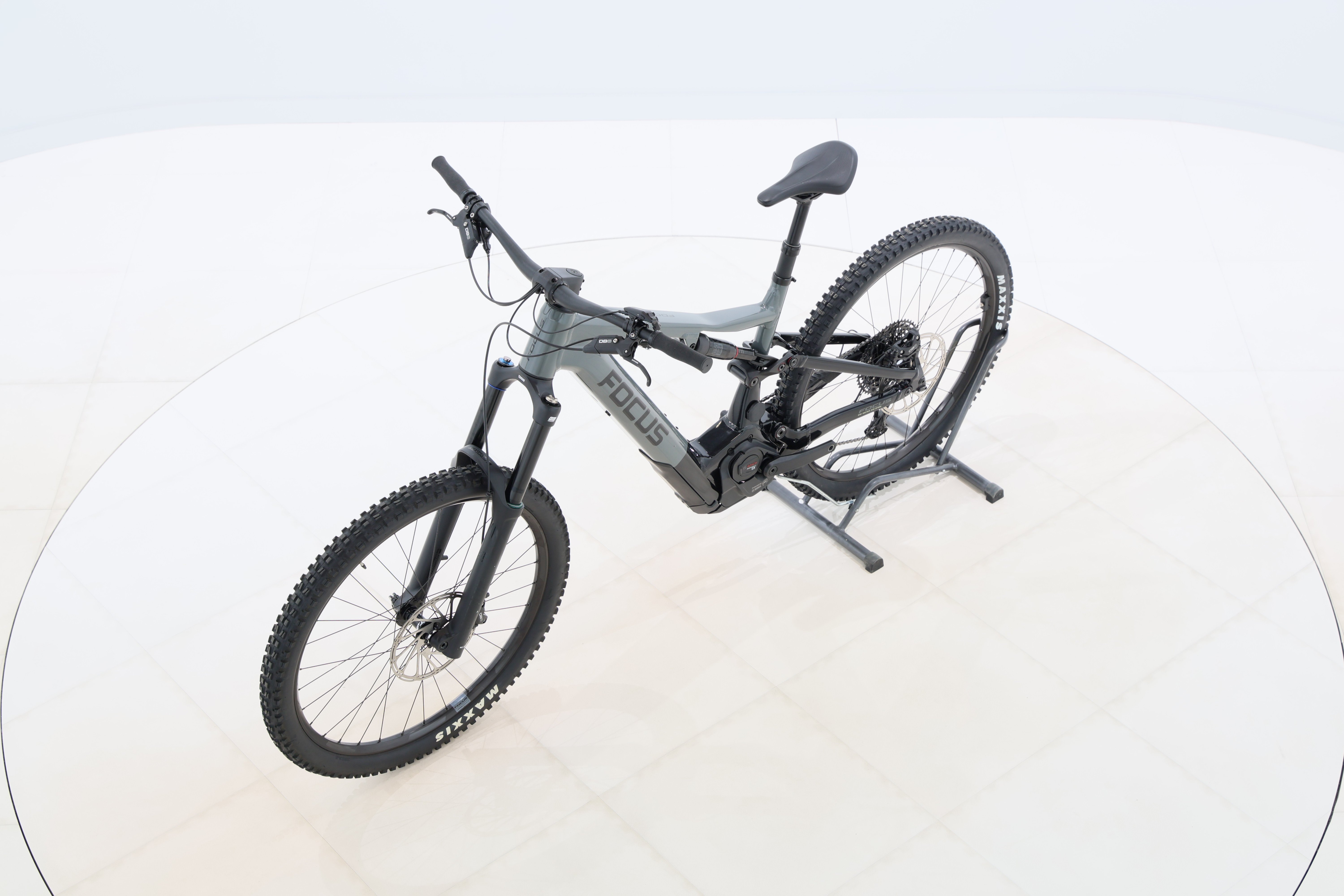 6e68becc-cf52-4587-b921-988e39bbda89