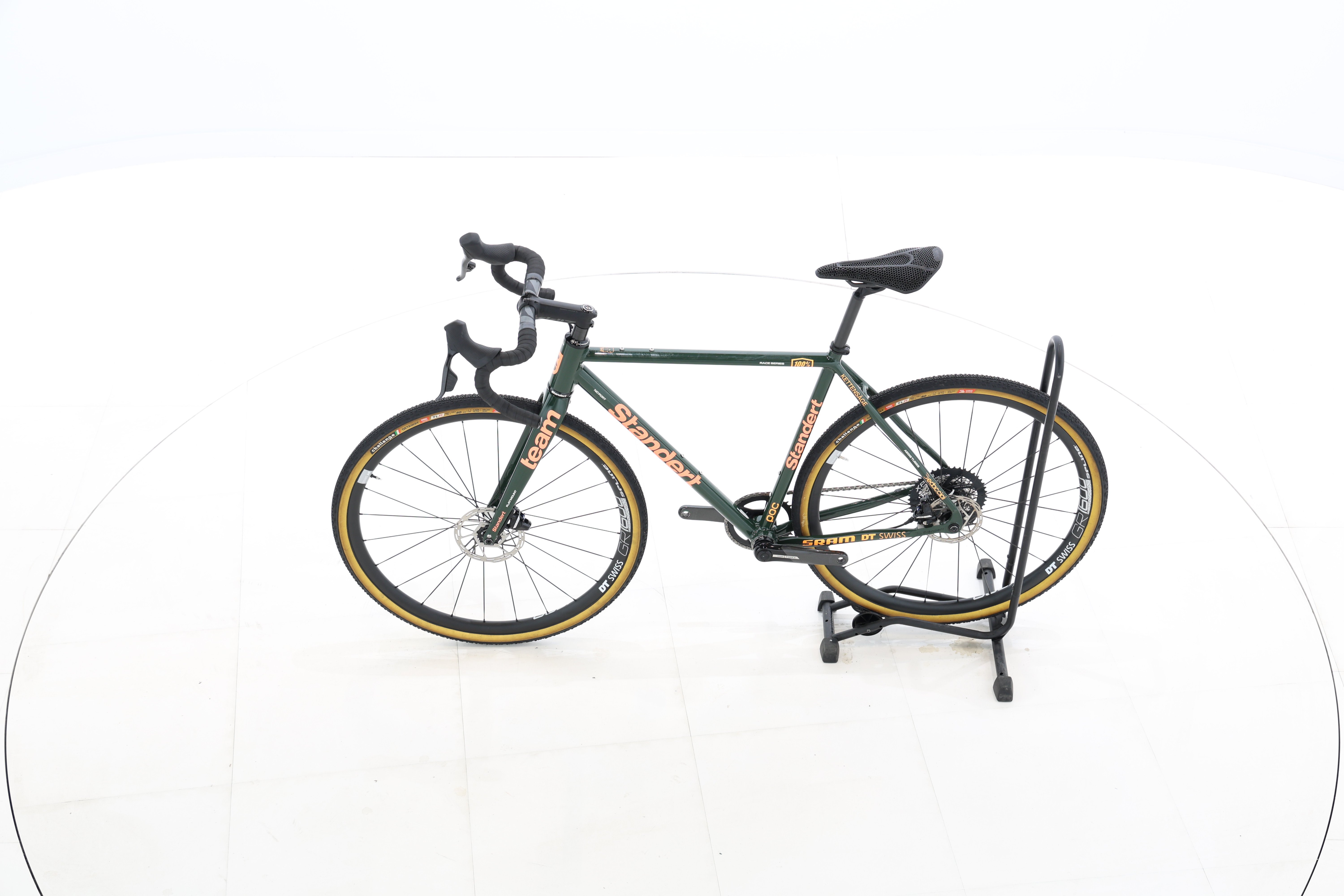 88eb042b-68b1-4d9e-8ffa-1b881234e81b