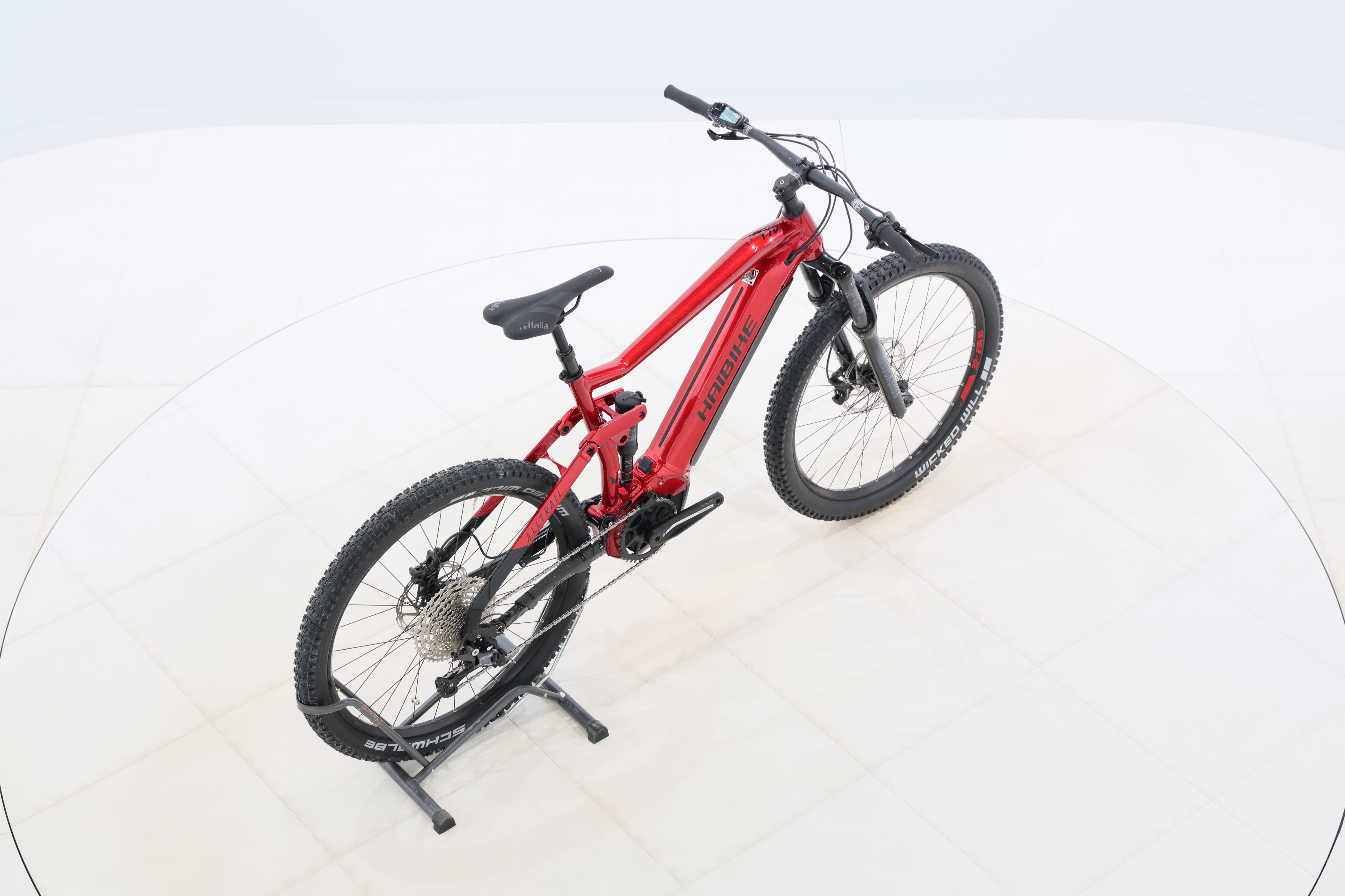 633a12e5-df81-4c30-9e55-053282f37b85