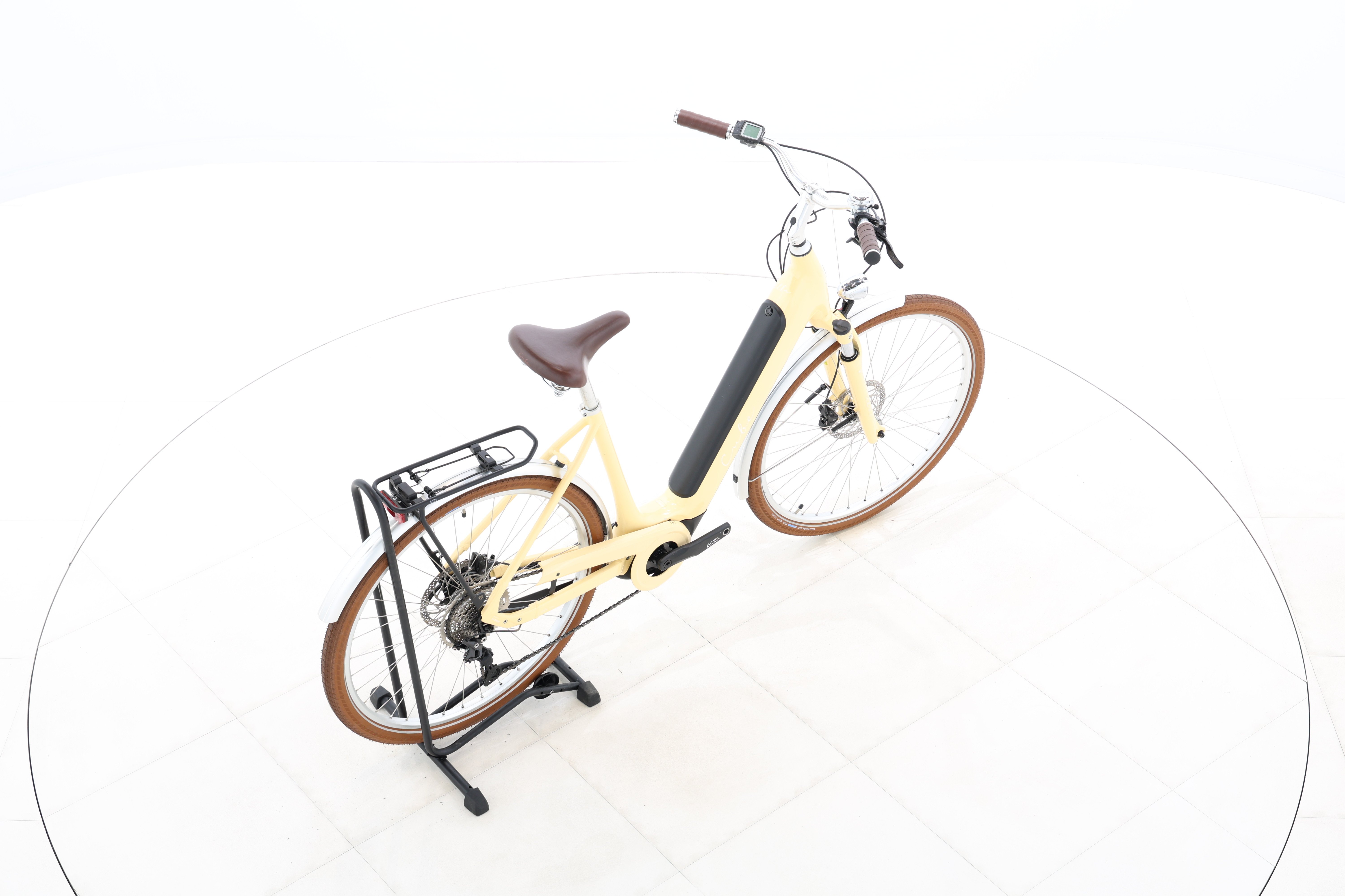 e5dd4122-ab3e-4183-ae50-63d6db08e3a1