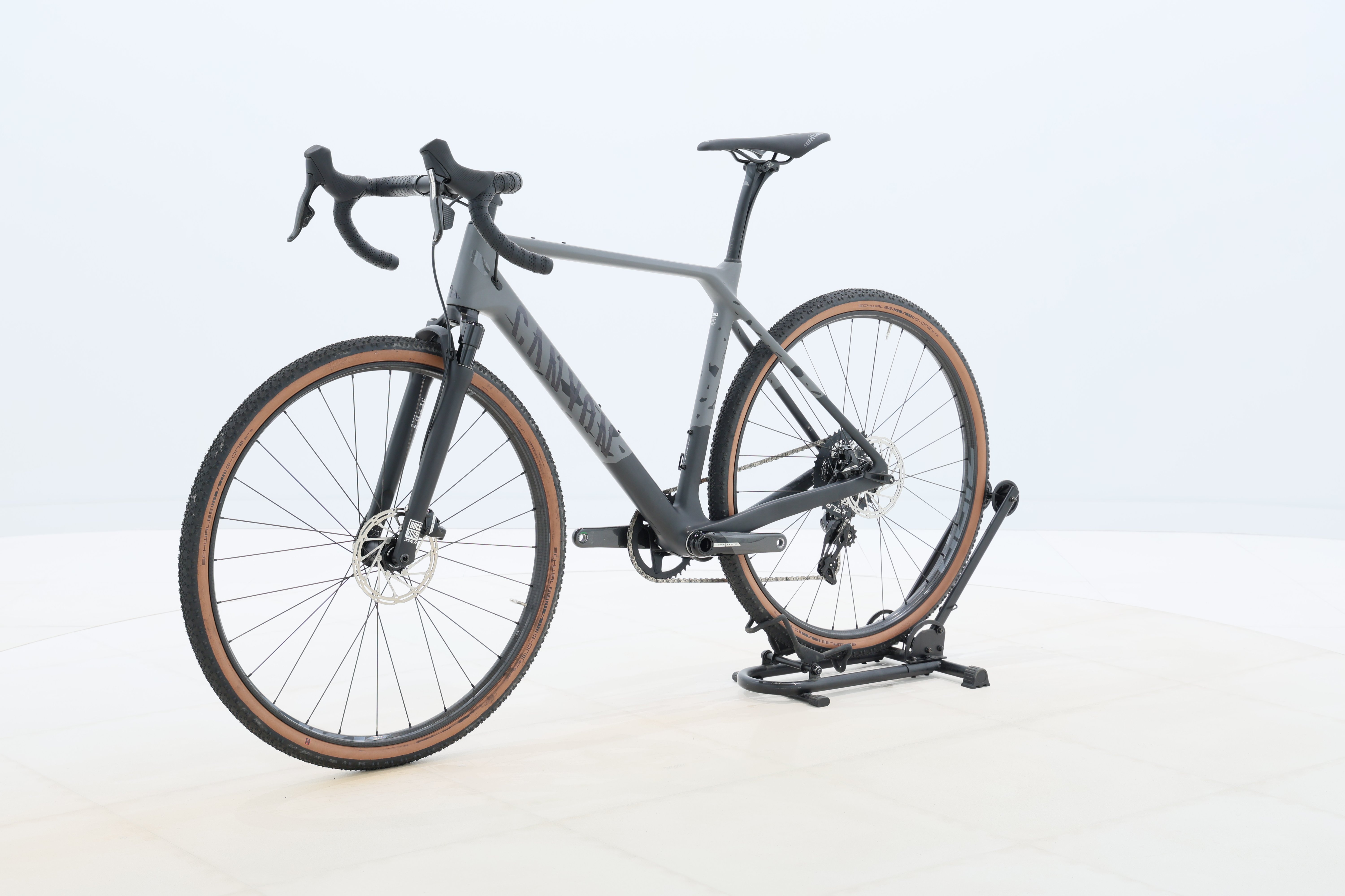 8e2db630-ad80-4ea7-83a3-b501cee38aac