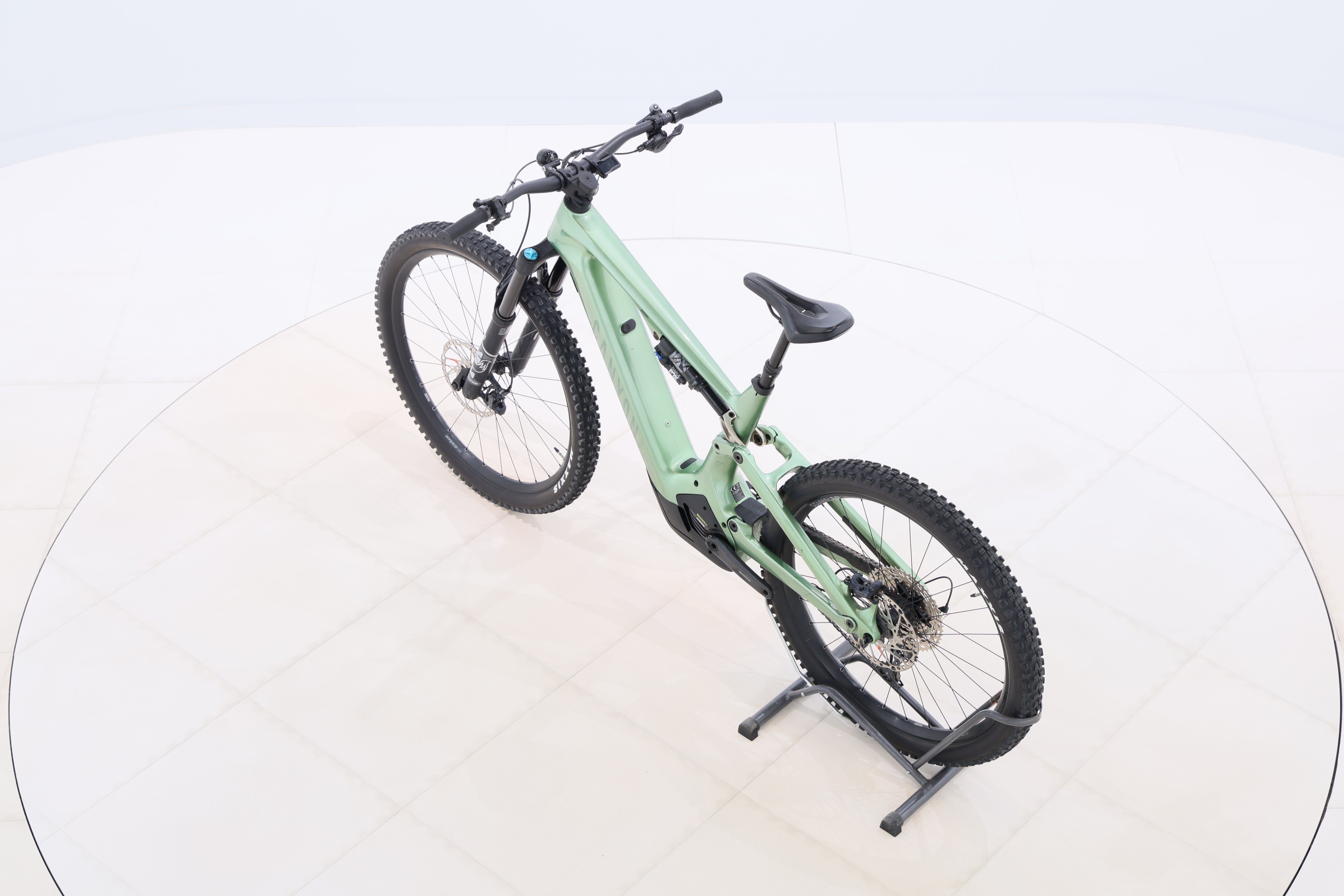 61e93d49-c6d0-4843-8402-73721ec269c6