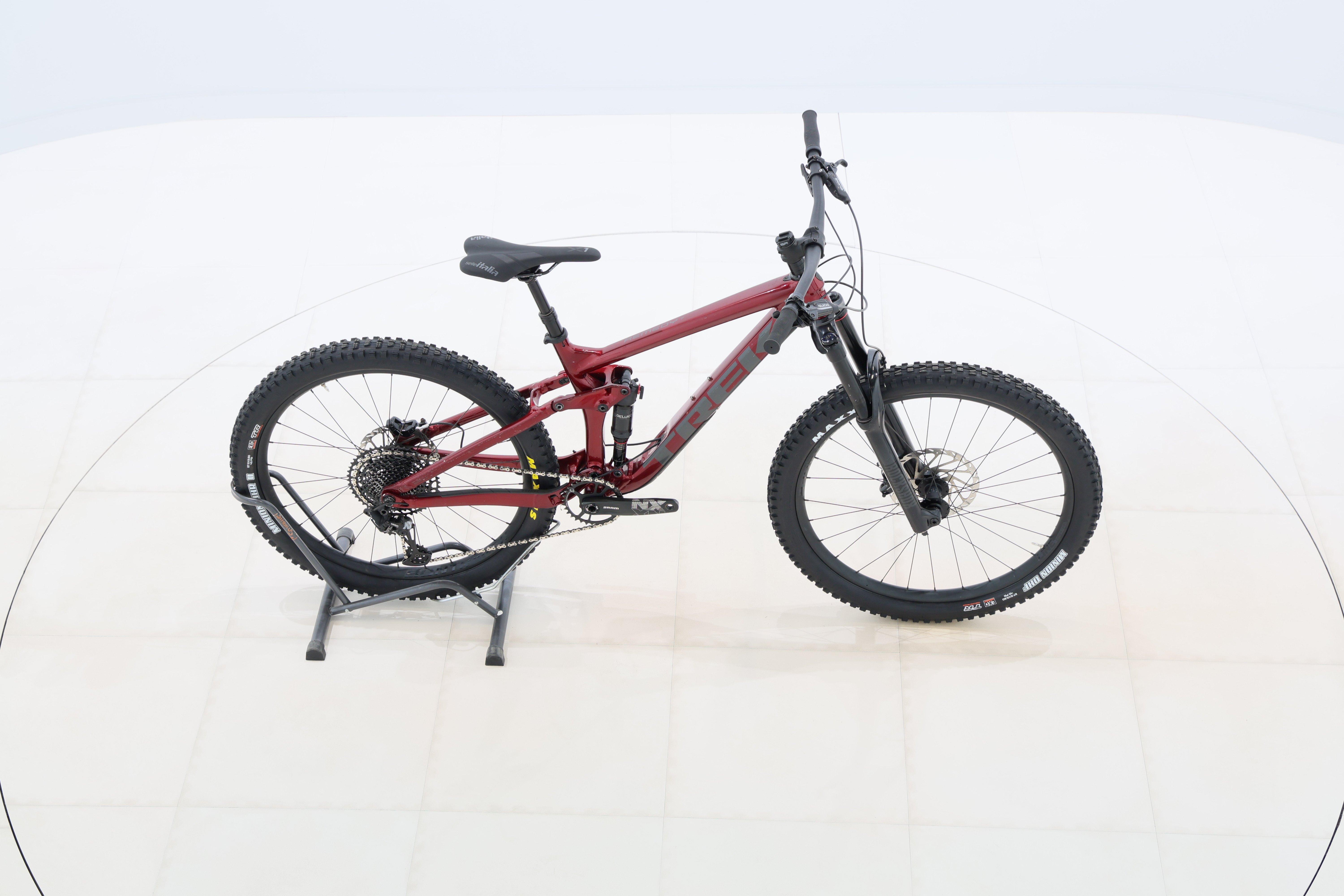 fc483ba8-acec-404d-a05a-b9e153ab88c4