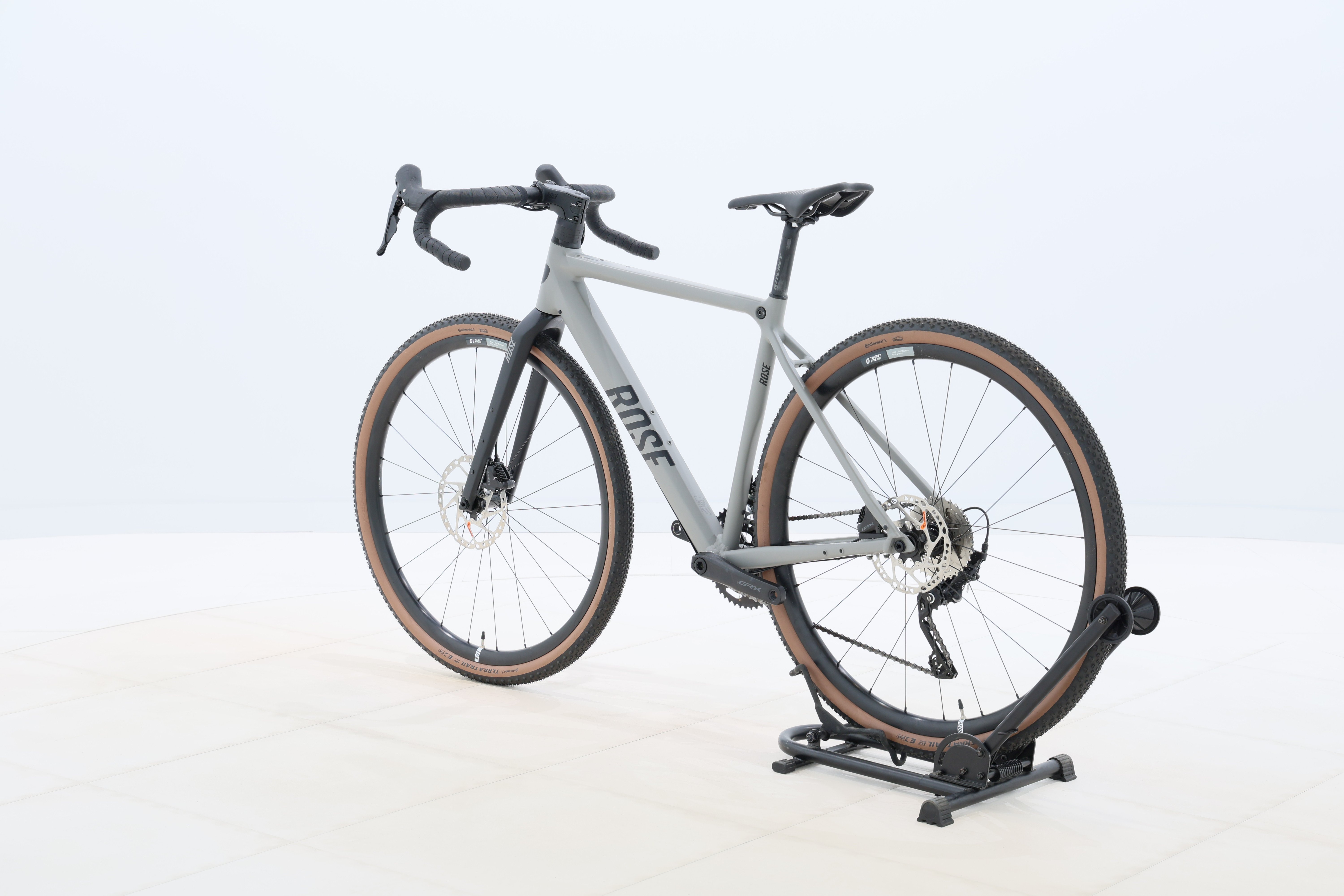 e27eb29a-1cdb-460f-a8b6-4a4b1d535361