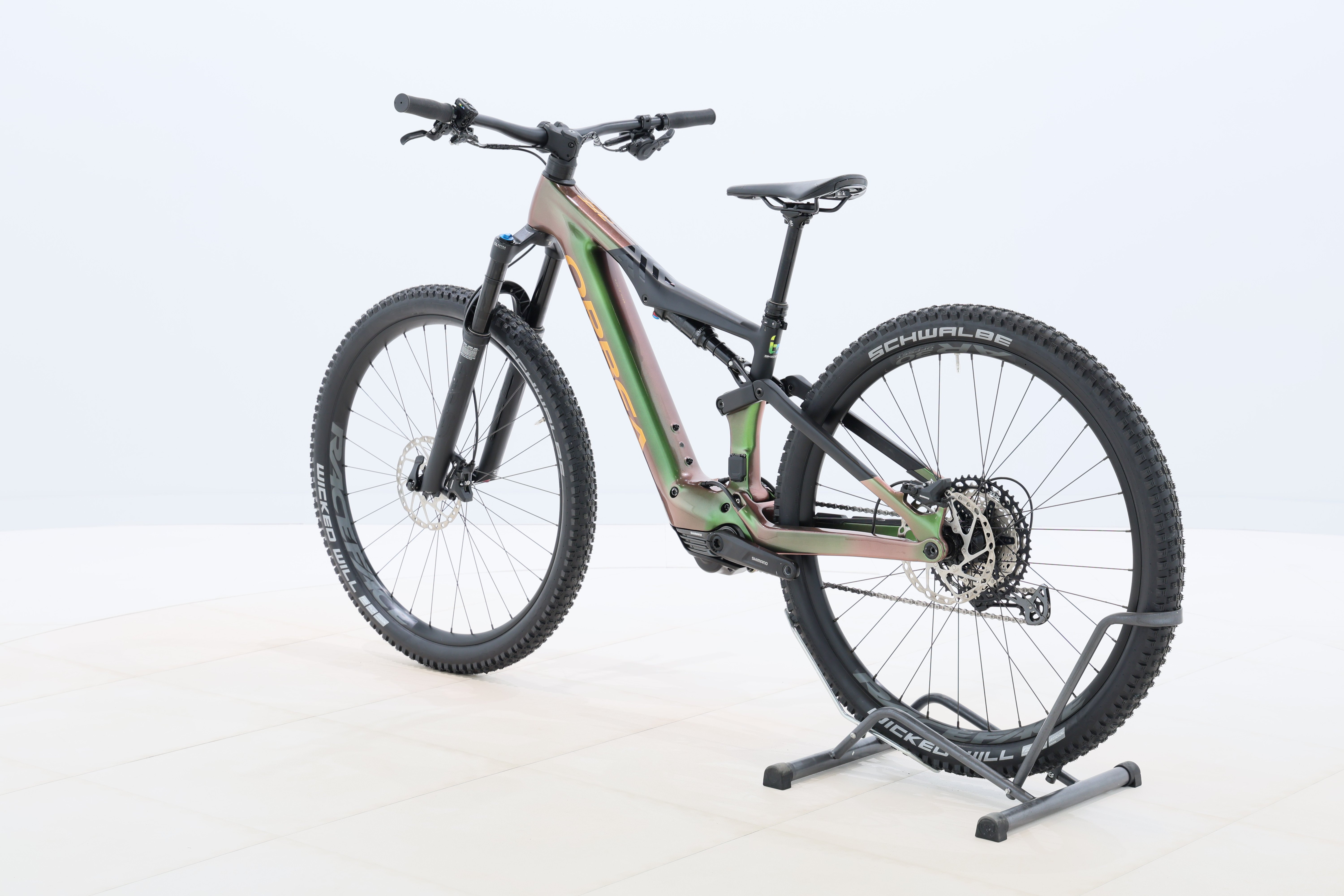 ea49107d-b88f-459a-afcf-95c6ace7b7b7