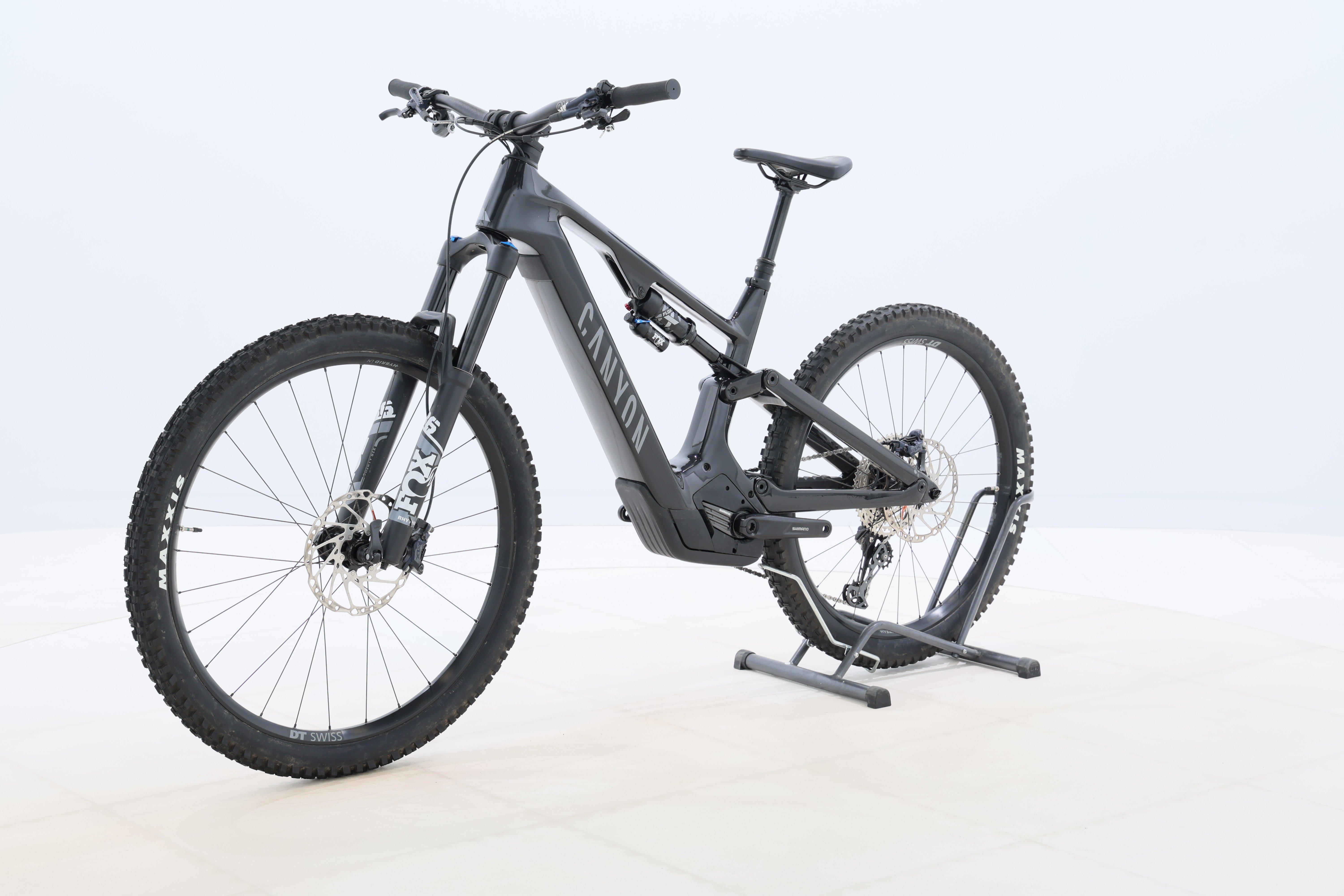 ee5e36f3-0db6-41ae-8de7-8616f11c2141