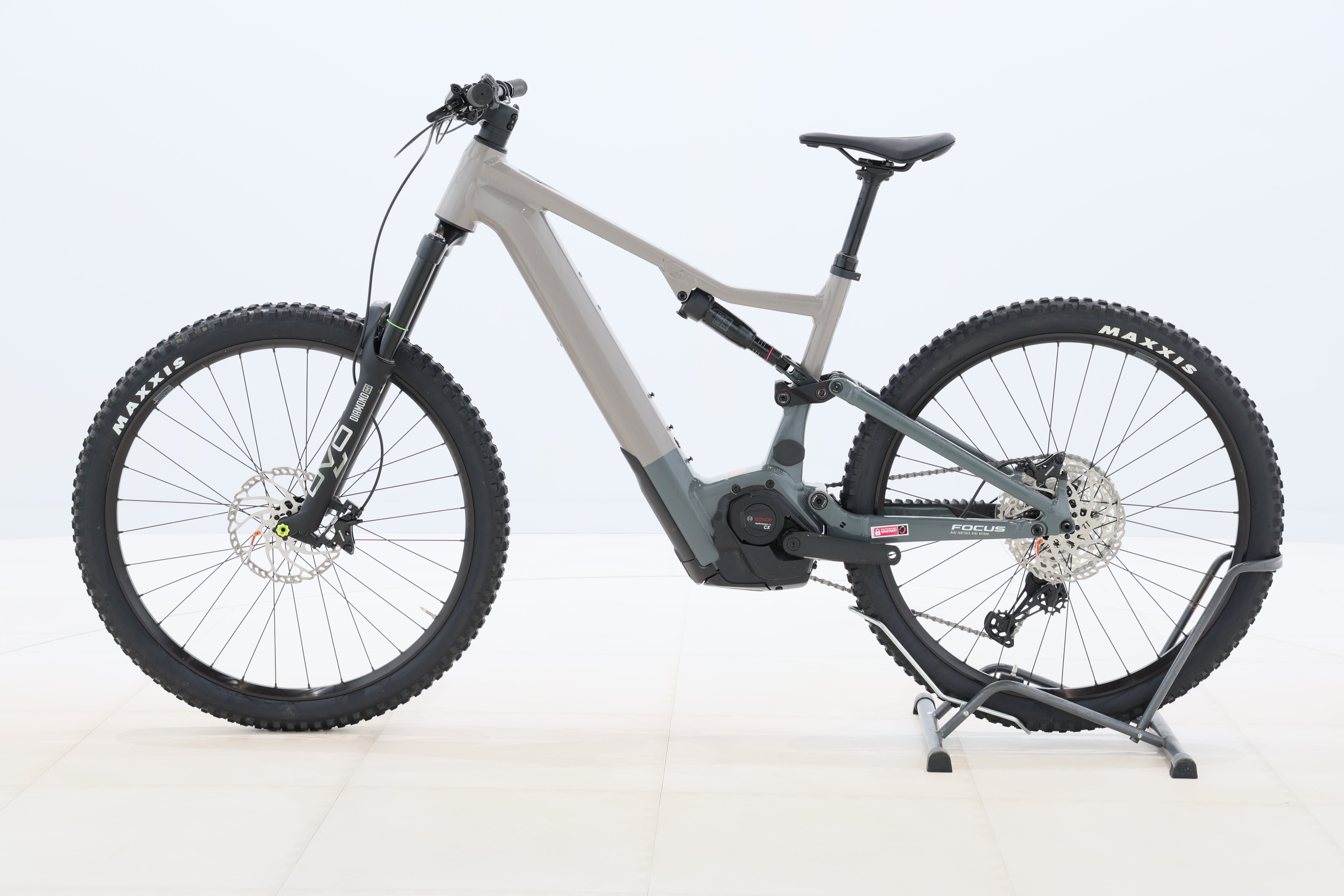 61681830-c729-49de-ab15-e50c19db281c