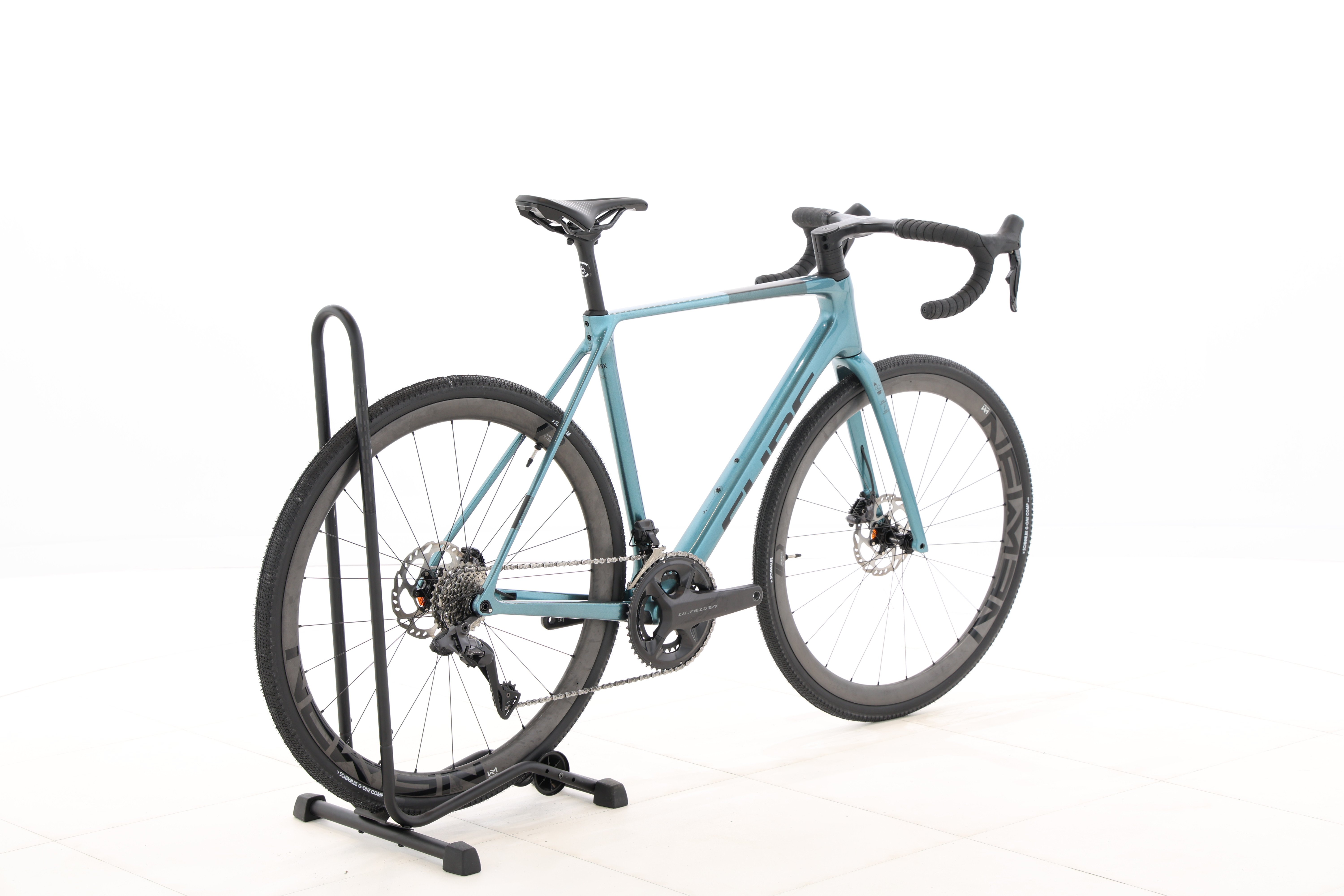 e51db9f3-279f-4d5f-b279-7cc0e829f68b