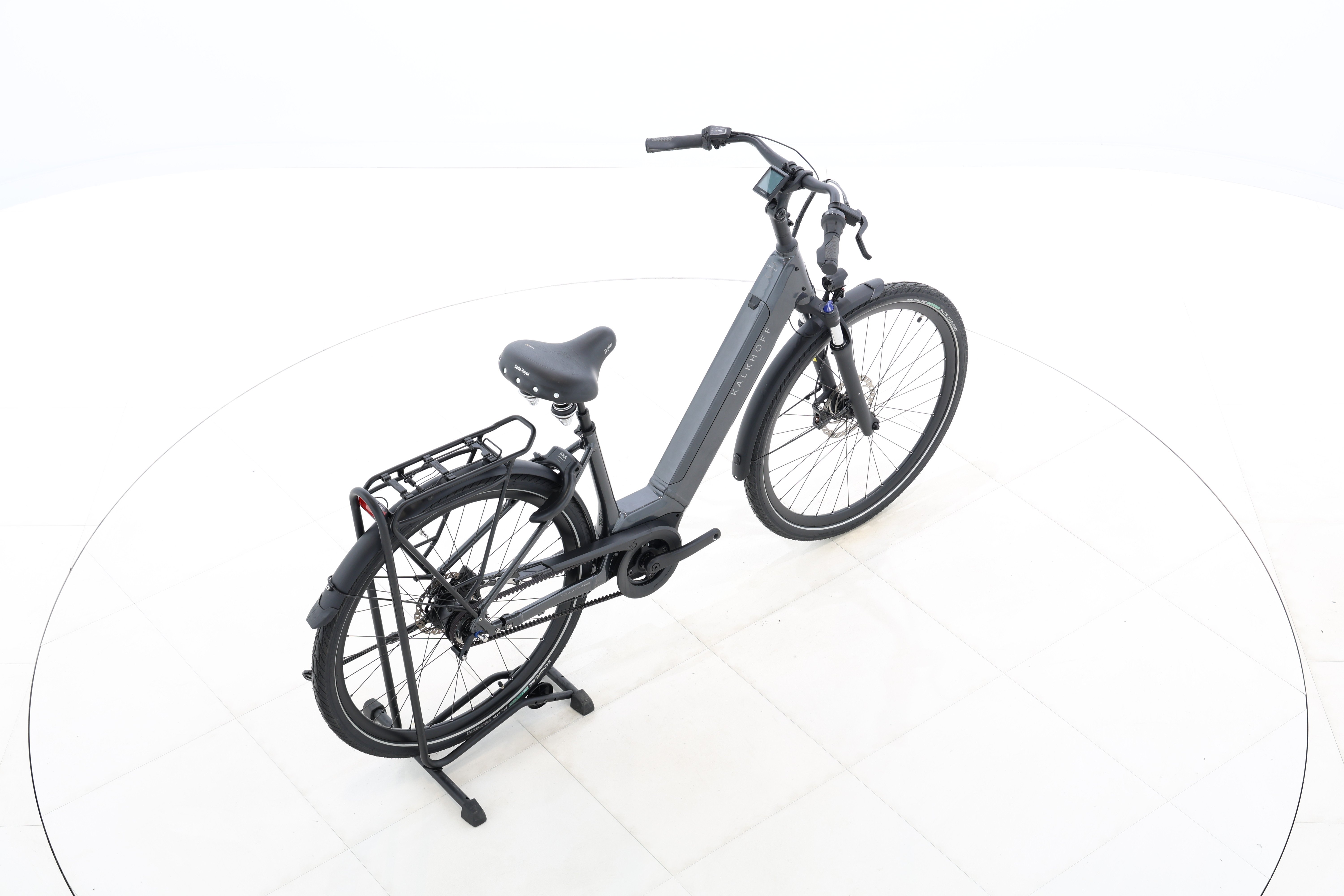 21d463d8-0f21-4fb0-a7e3-0045d992135c