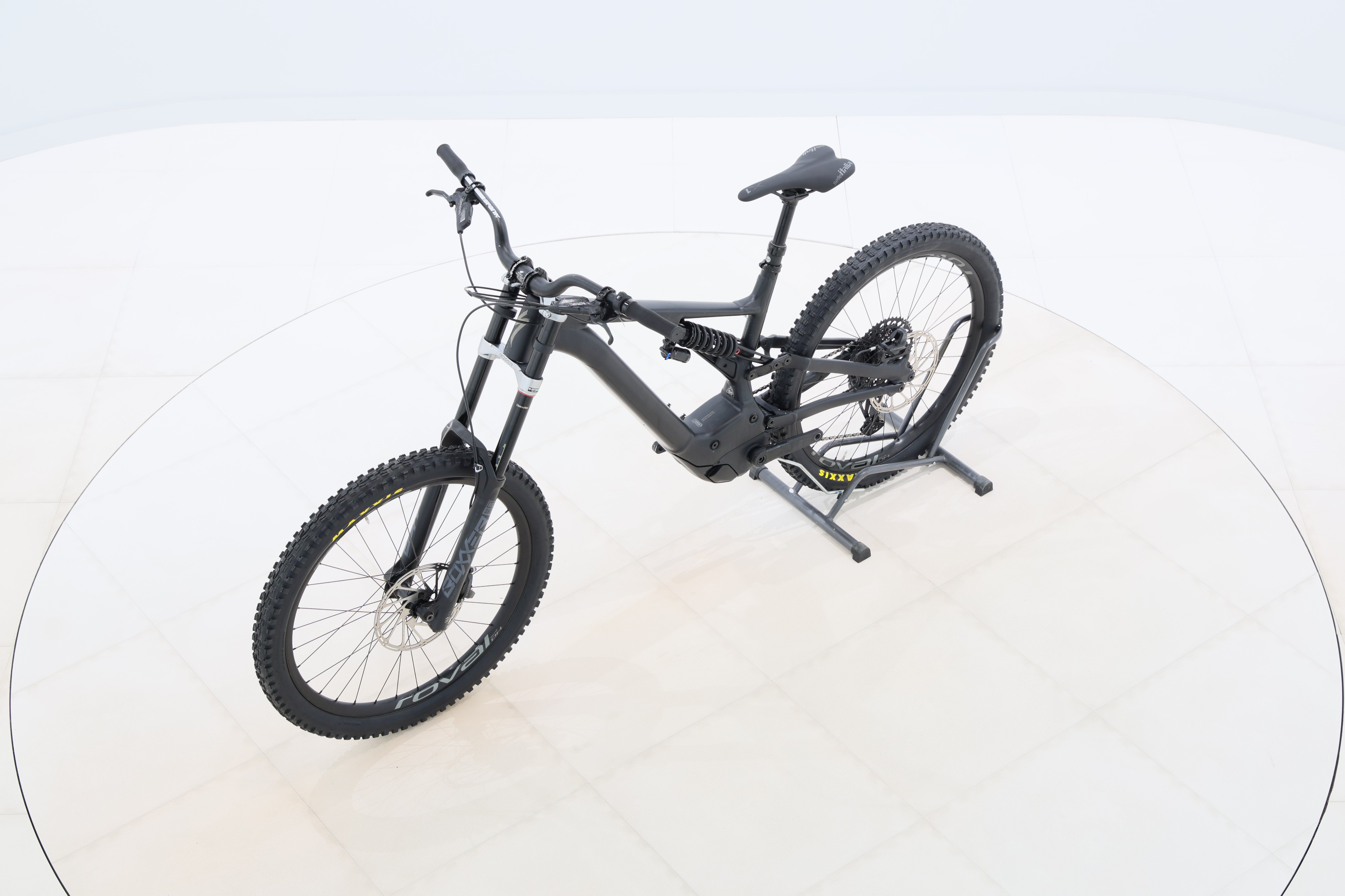 c4c30005-5edd-422d-852e-0641f749ef2f