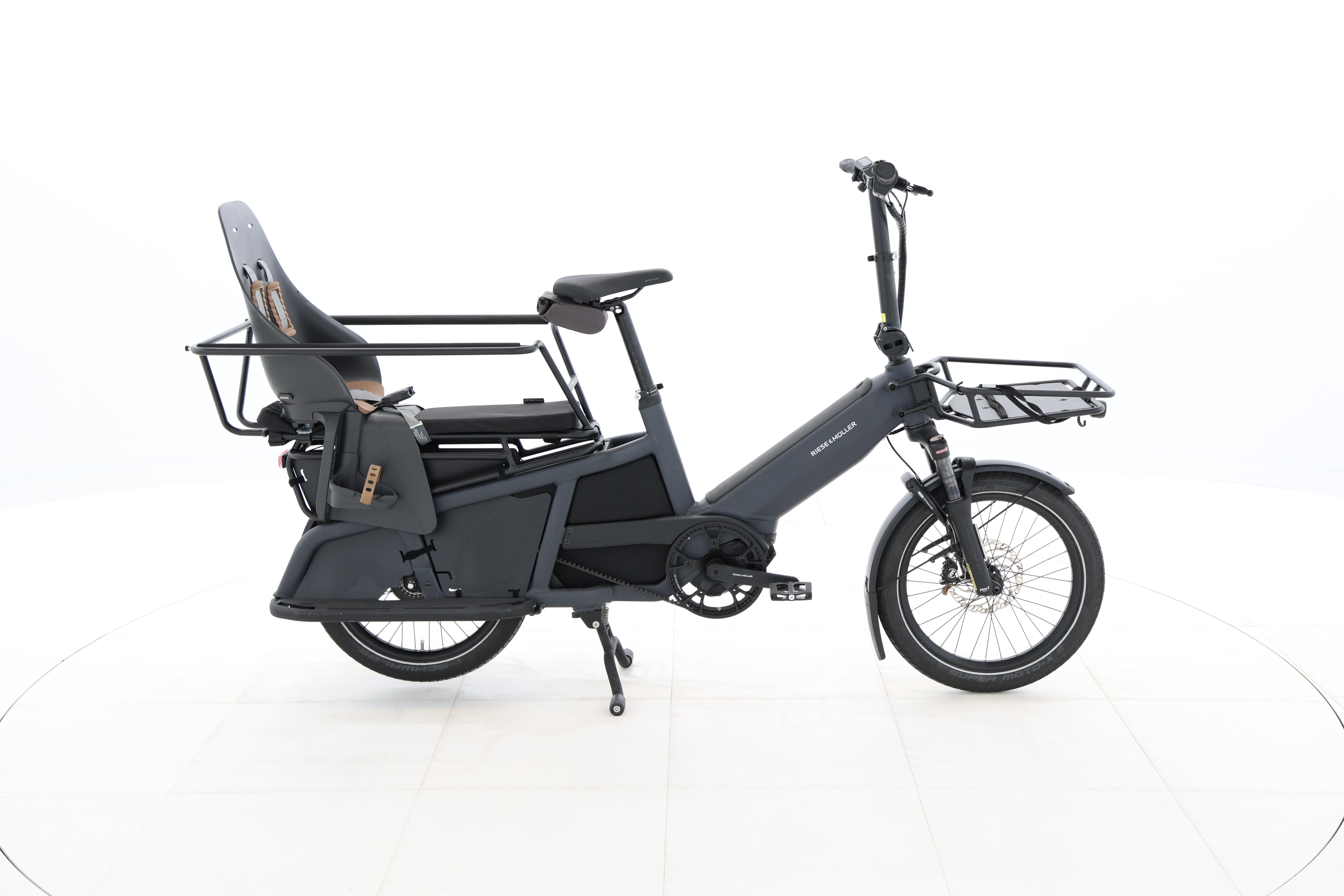 7a153a58-b129-4e55-bbf2-e2d44a263546