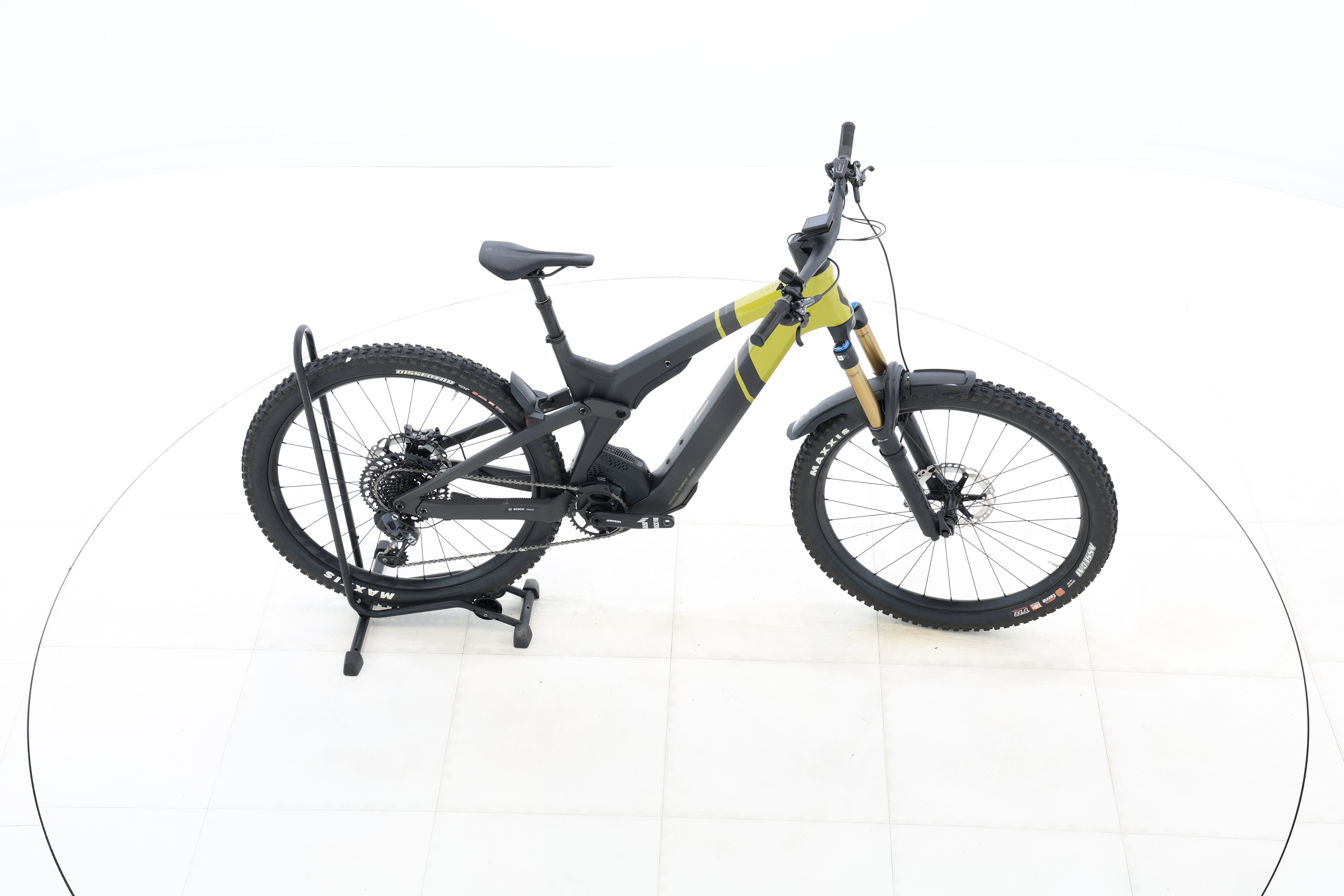 79fc3aa1-32e8-40e1-aa76-b3241f2a34de