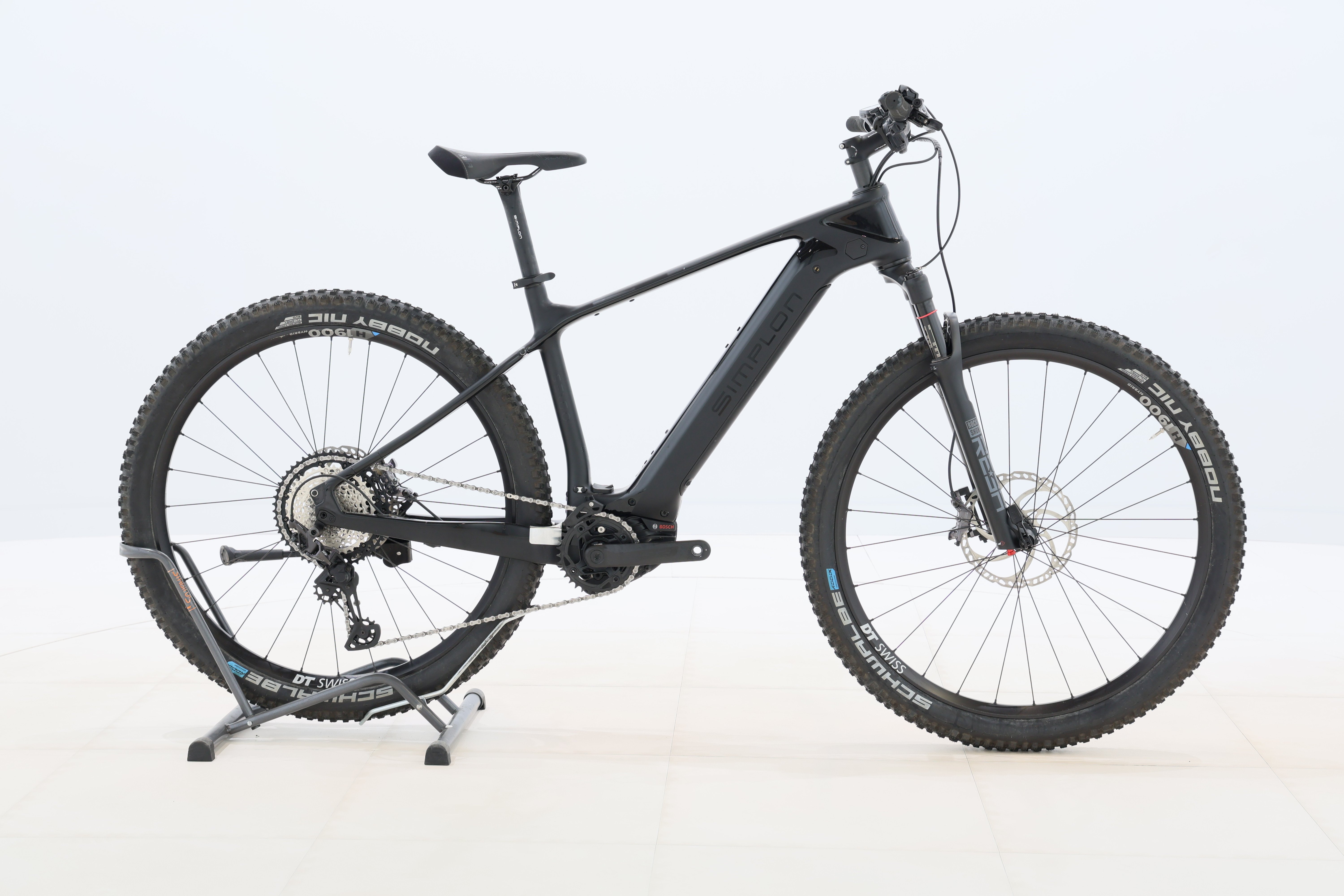 17f67a69-b01f-40be-a3f1-cbb65b3f5699