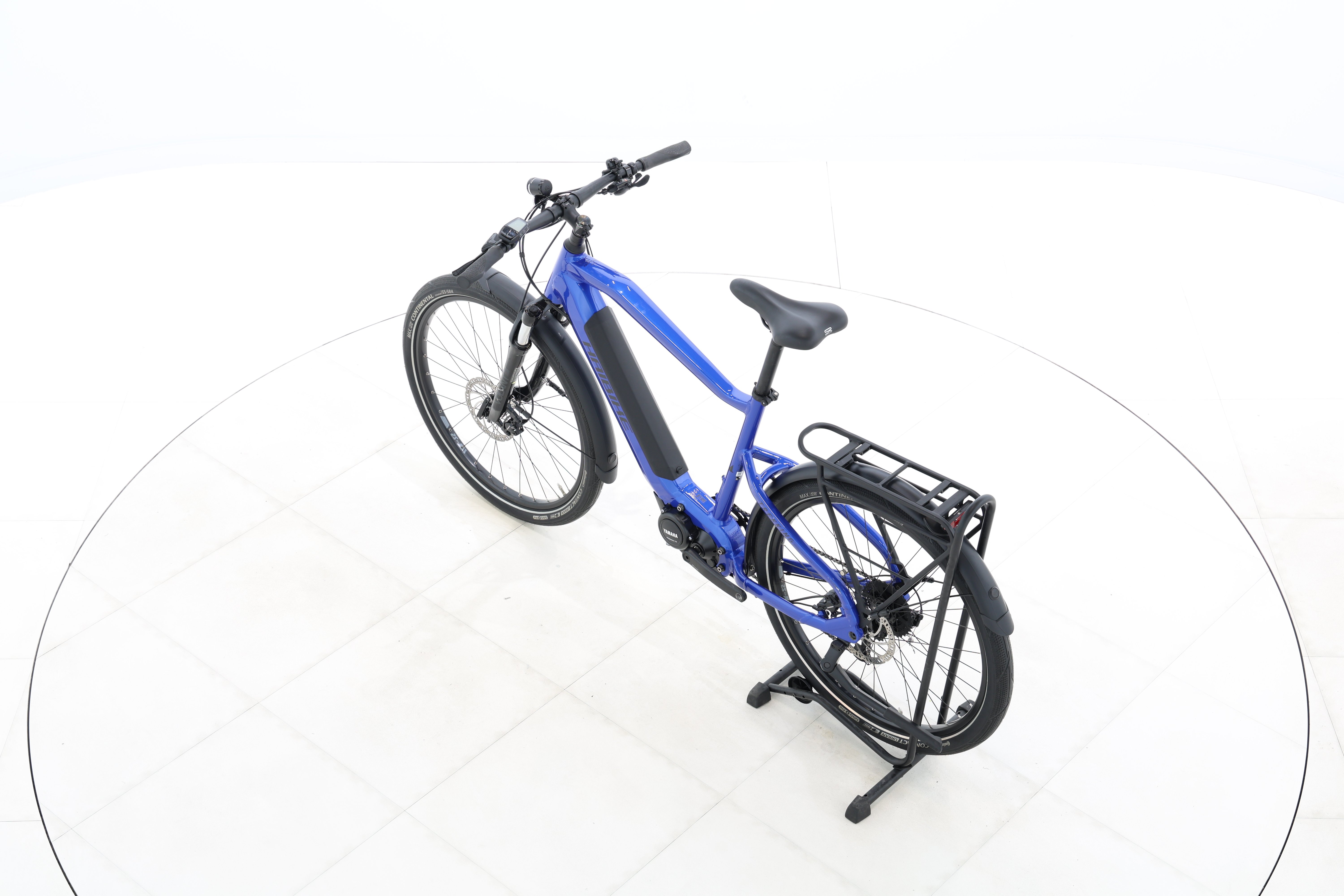 d93324ef-9334-4d94-8f6d-f3f38e7d8d7d