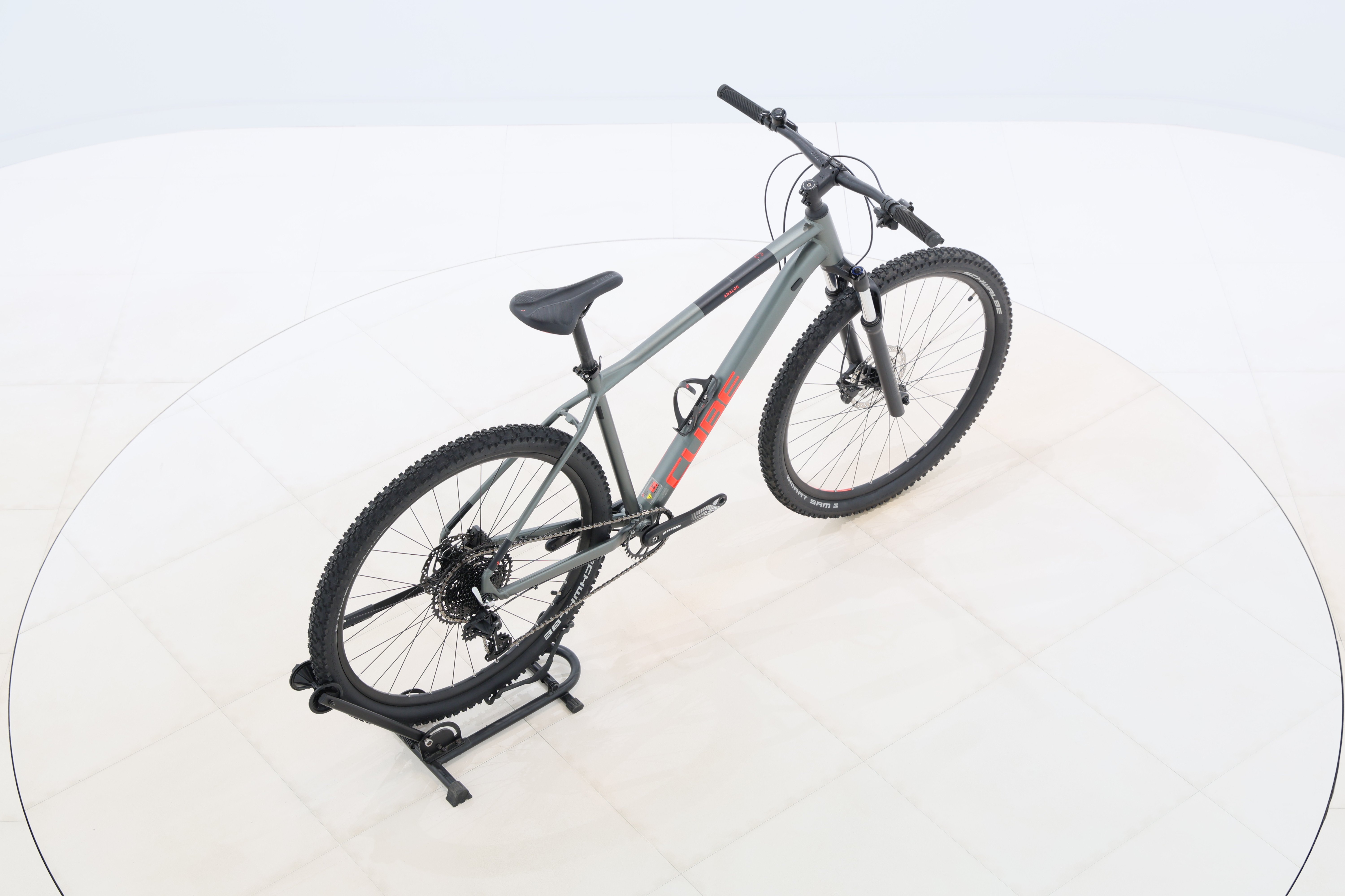 db69de0b-fc9e-4e89-8c97-4521388b46f8